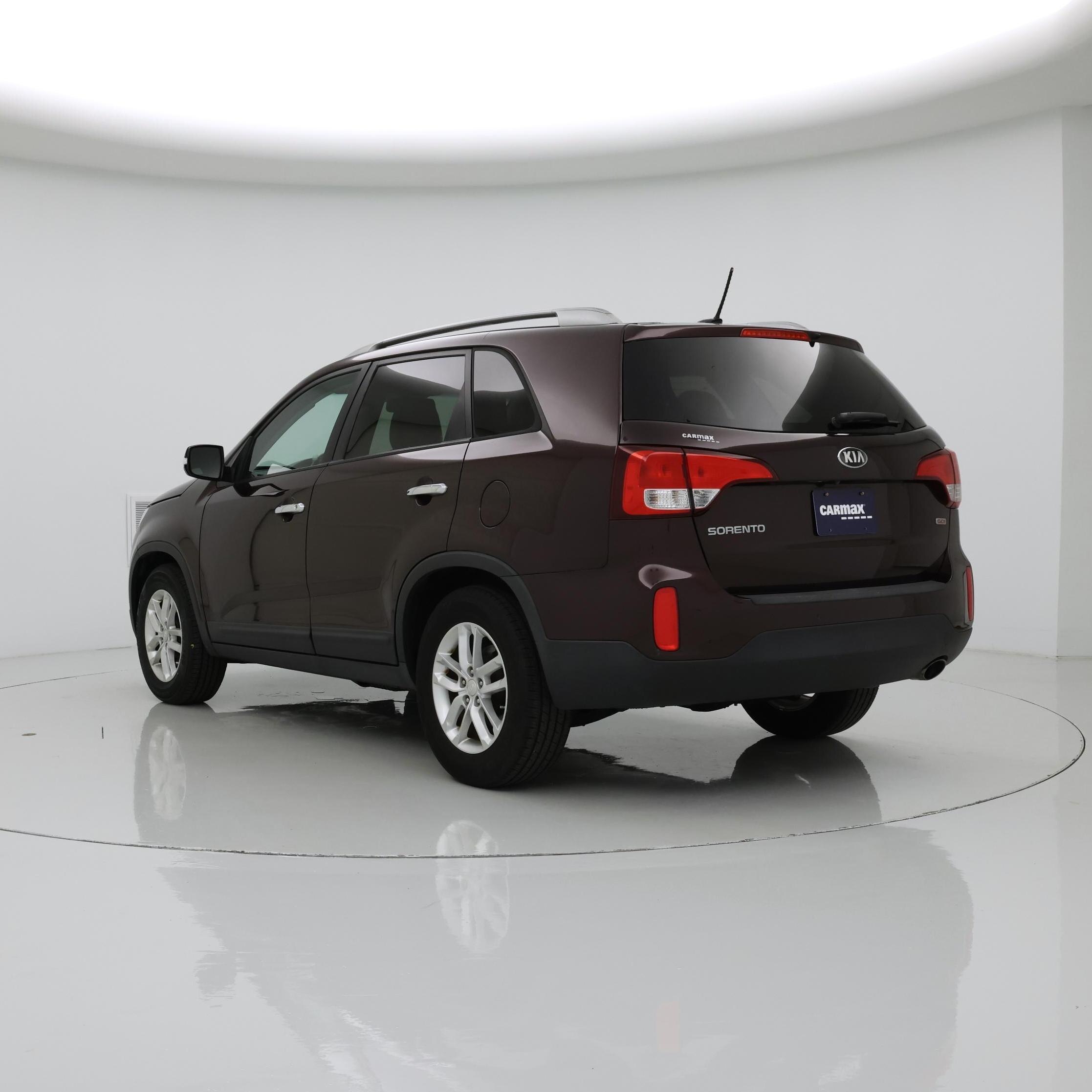 Thumbnail: 2015 Kia Sorento - 2