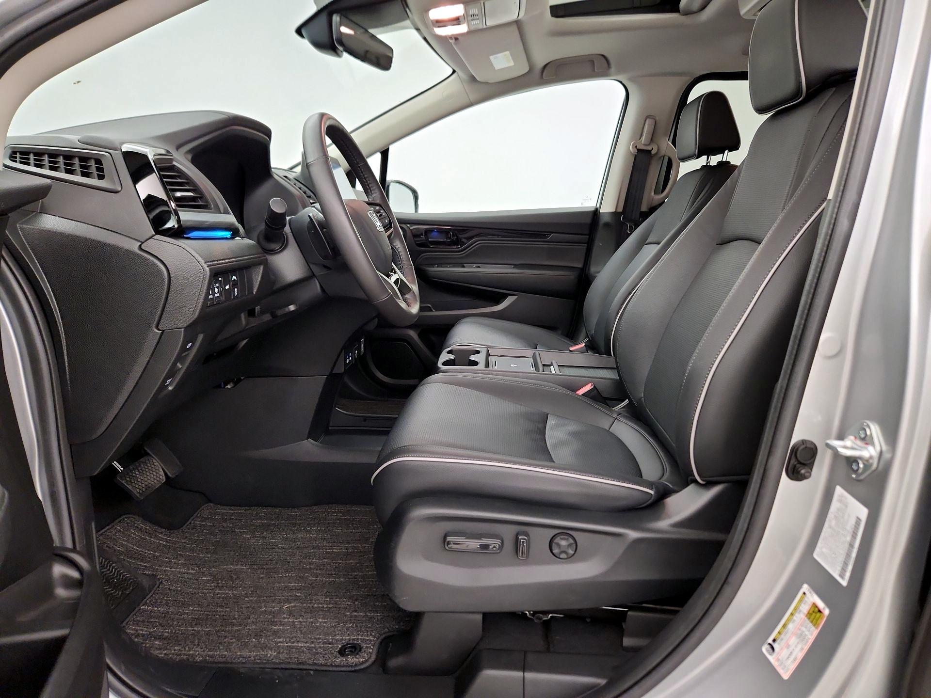 Thumbnail: 2025 Honda Odyssey - 11