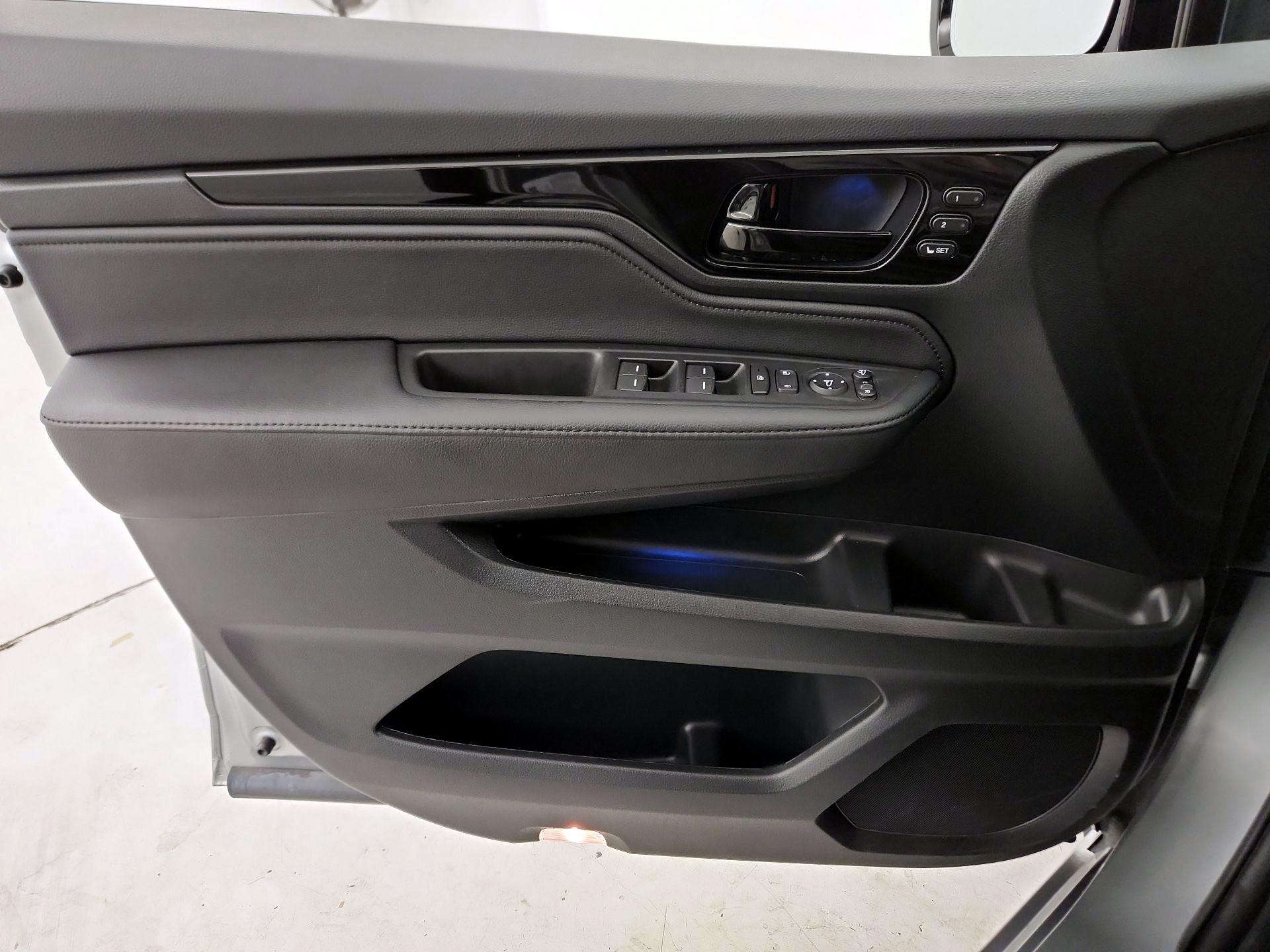 Thumbnail: 2025 Honda Odyssey - 12