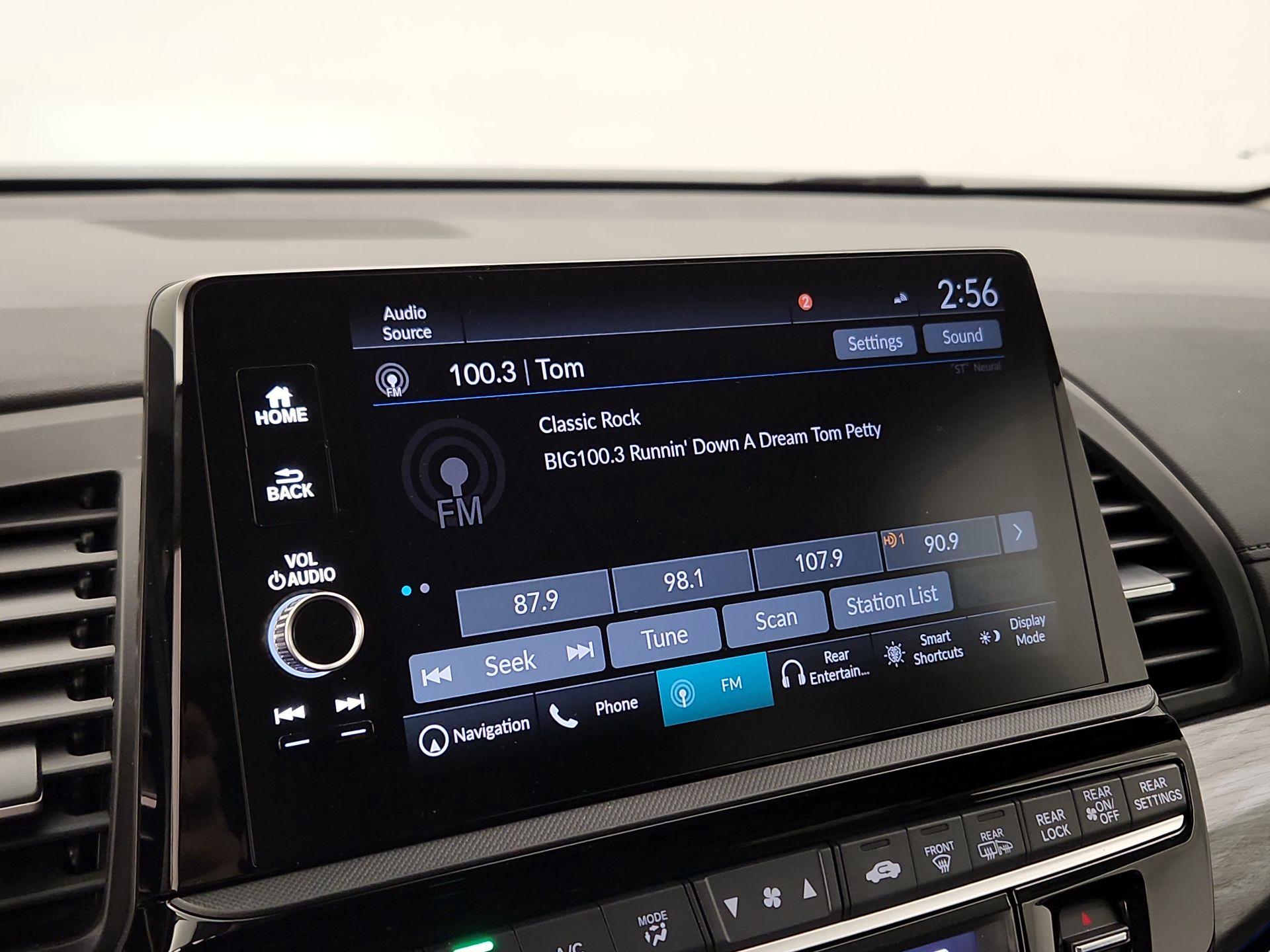 Thumbnail: 2025 Honda Odyssey - 16