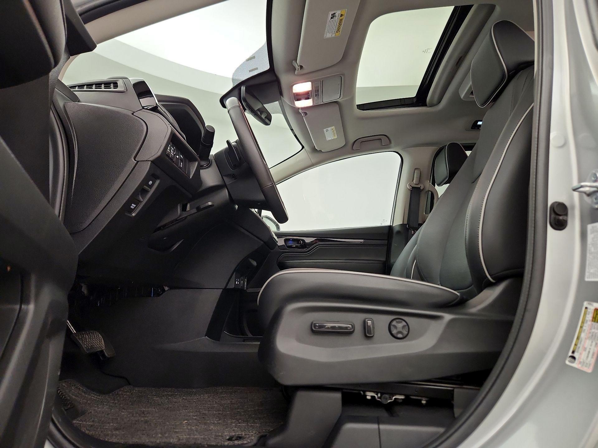 Thumbnail: 2025 Honda Odyssey - 20