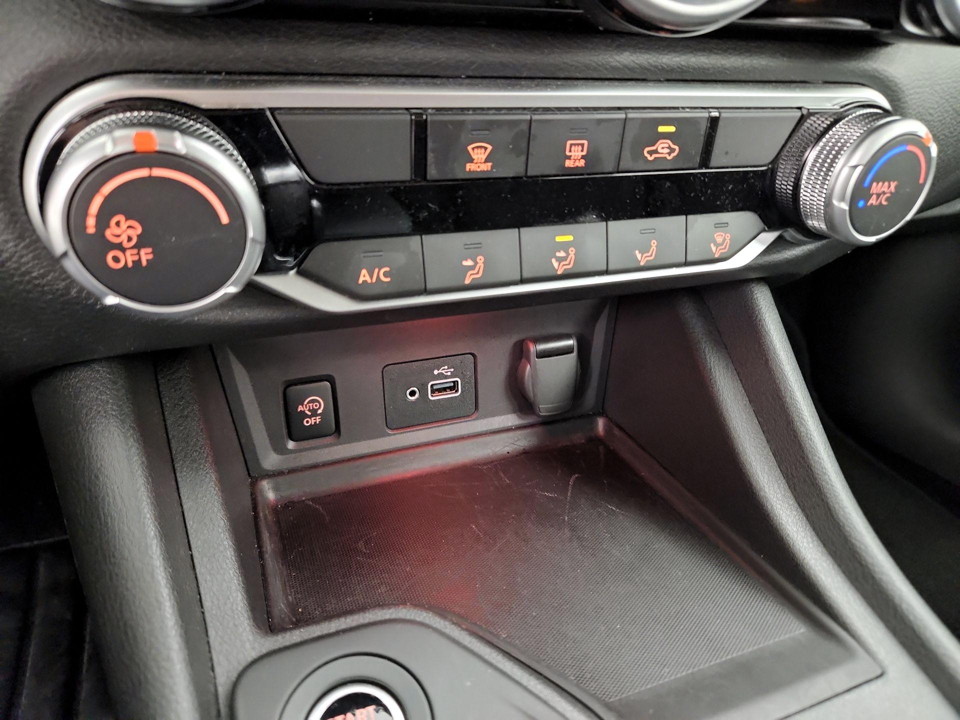 Thumbnail: 2024 Nissan Sentra - 16