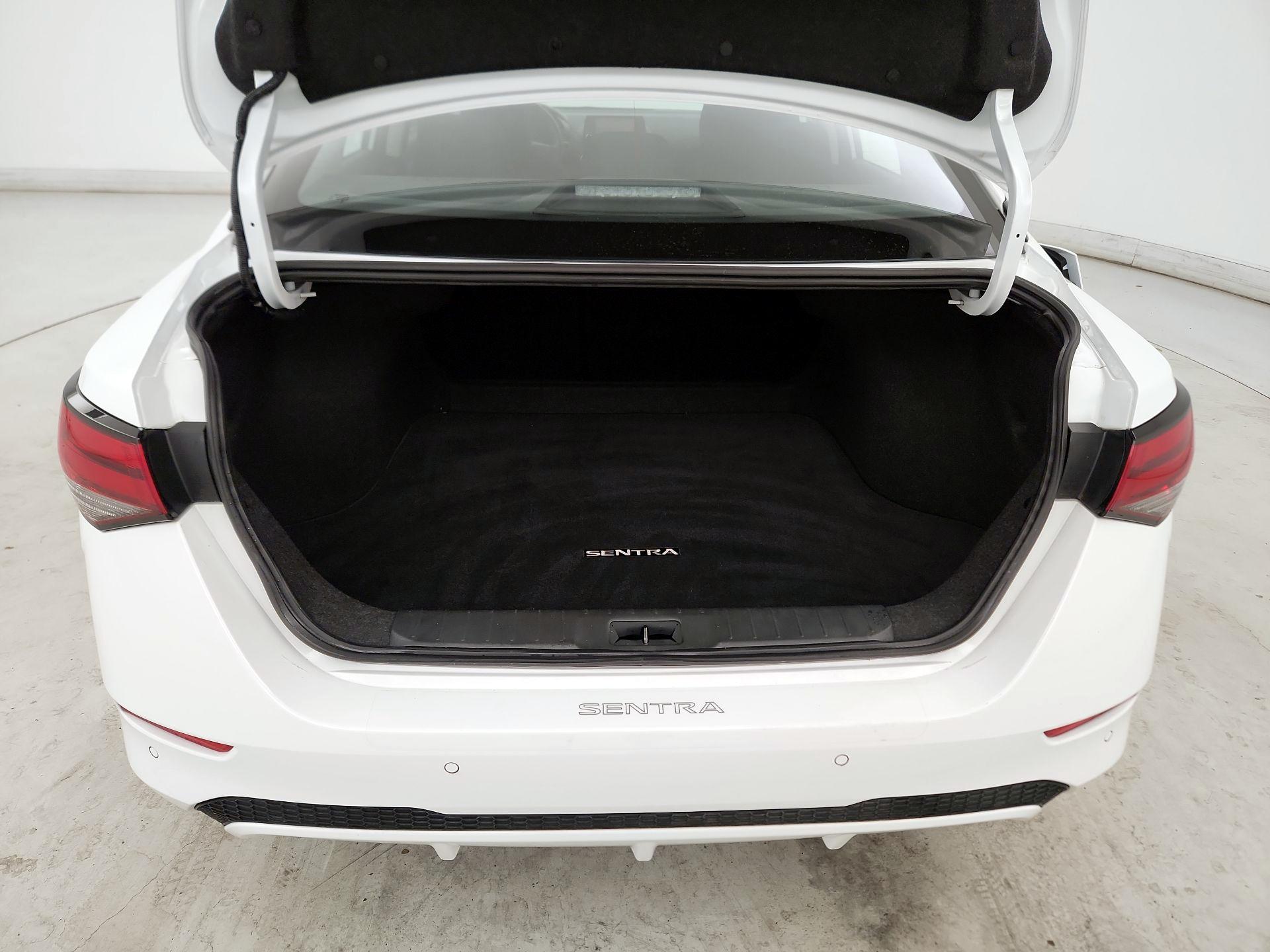 Thumbnail: 2024 Nissan Sentra - 20