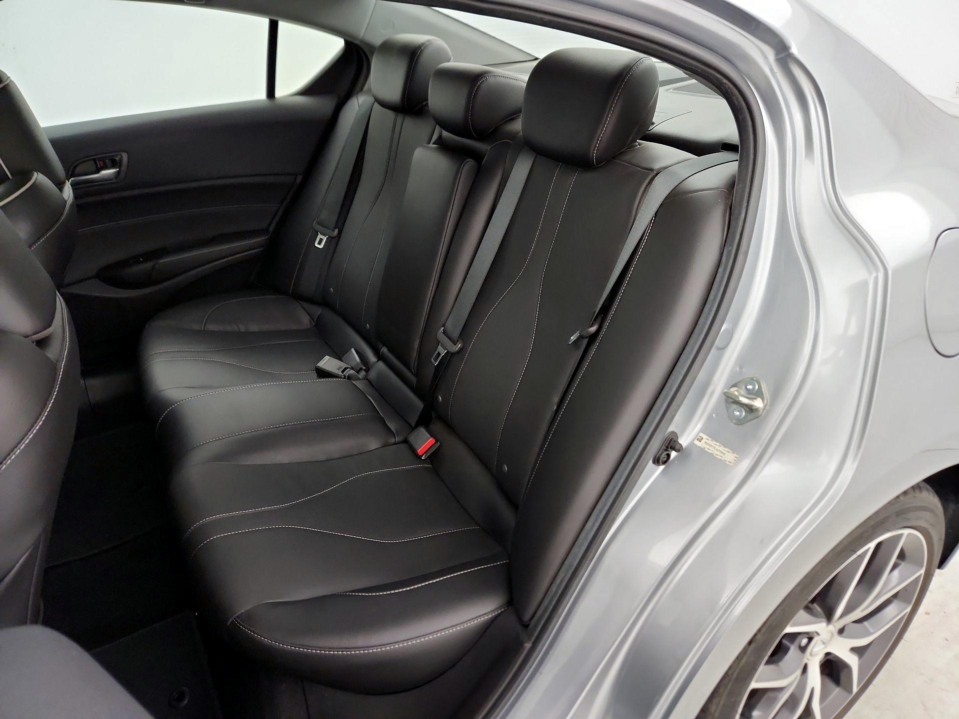 Thumbnail: 2020 Acura ILX - 20