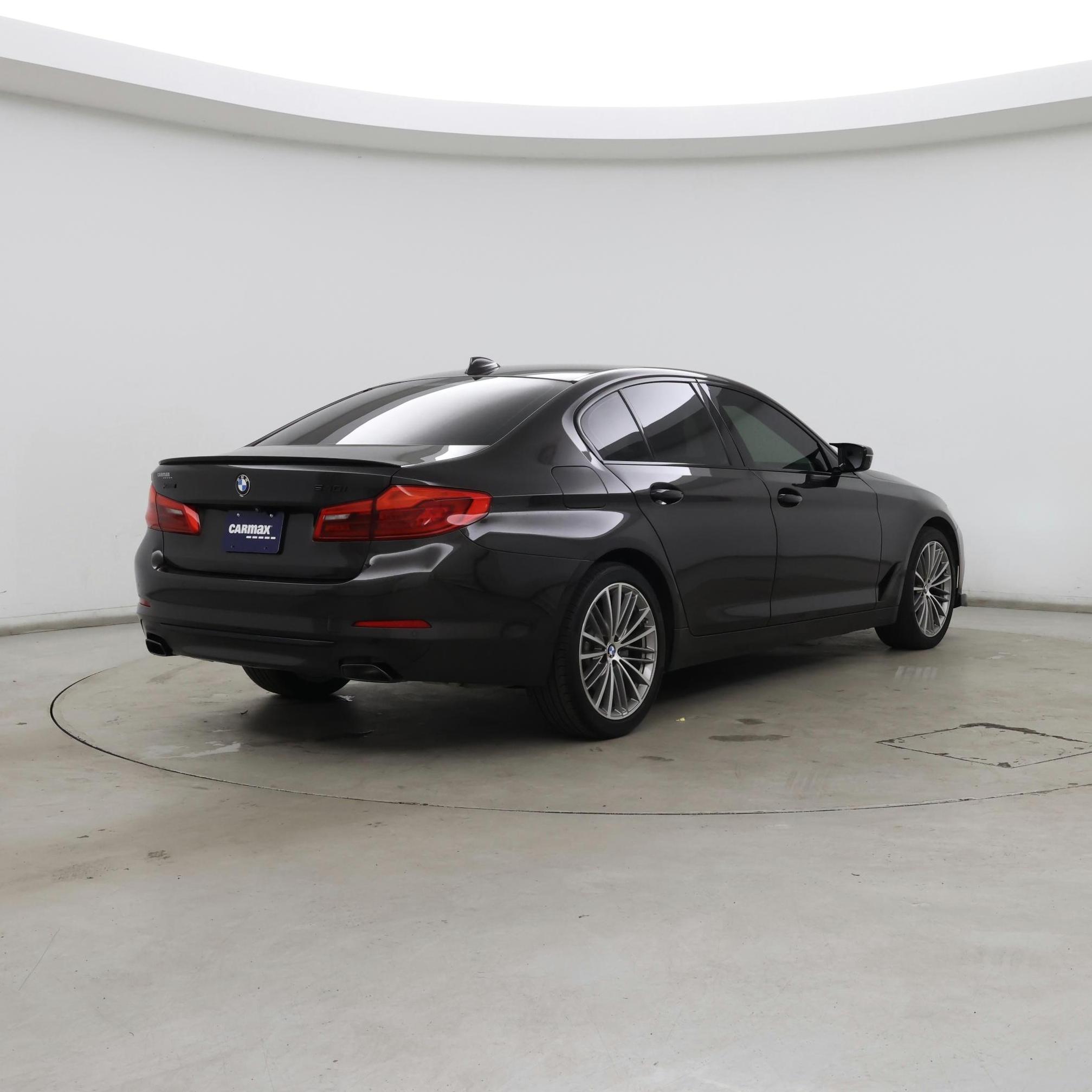 Thumbnail: 2019 BMW 5 Series - 8