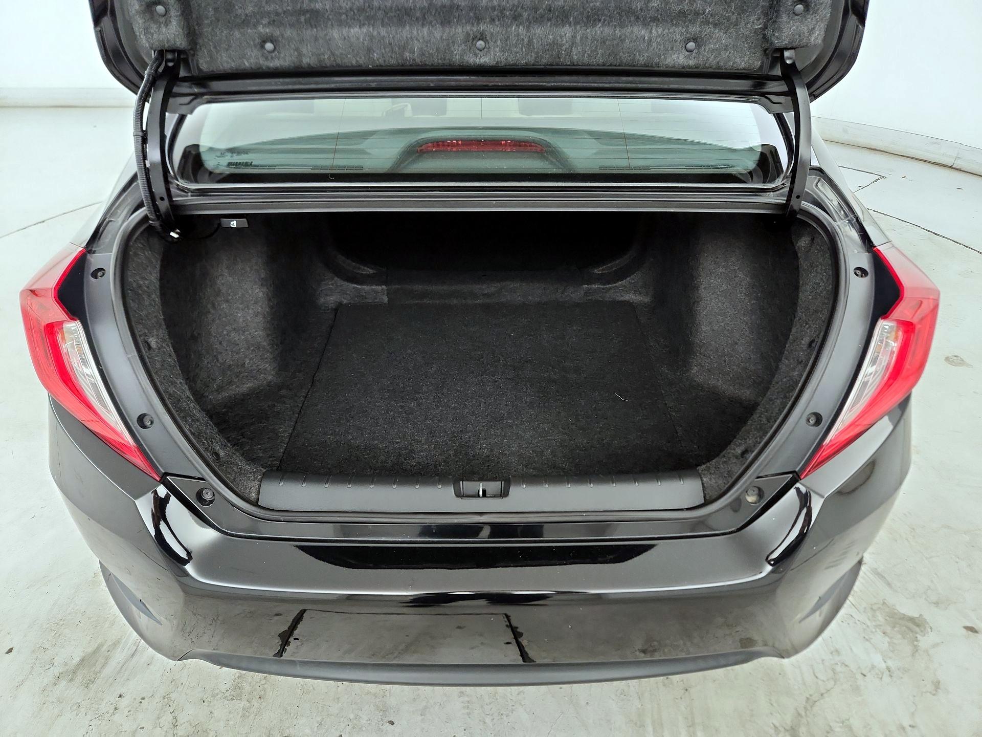 Thumbnail: 2016 Honda Civic - 20