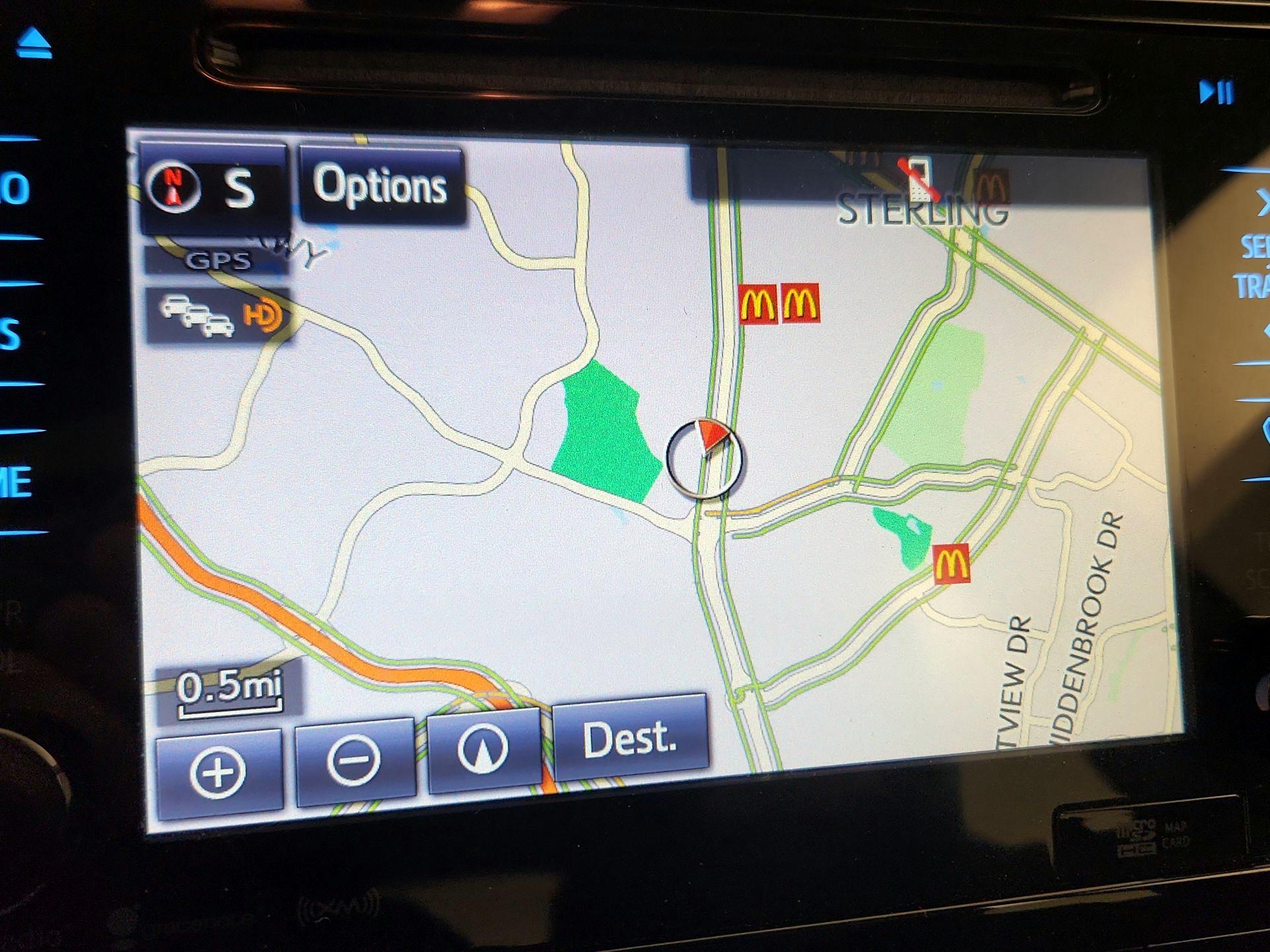 Thumbnail: 2016 Toyota Prius - 12