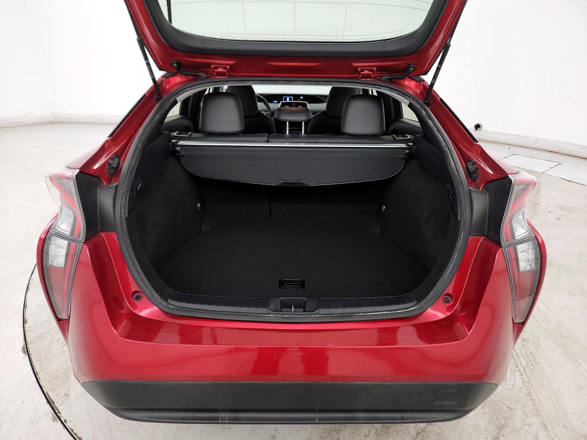 Thumbnail: 2016 Toyota Prius - 19