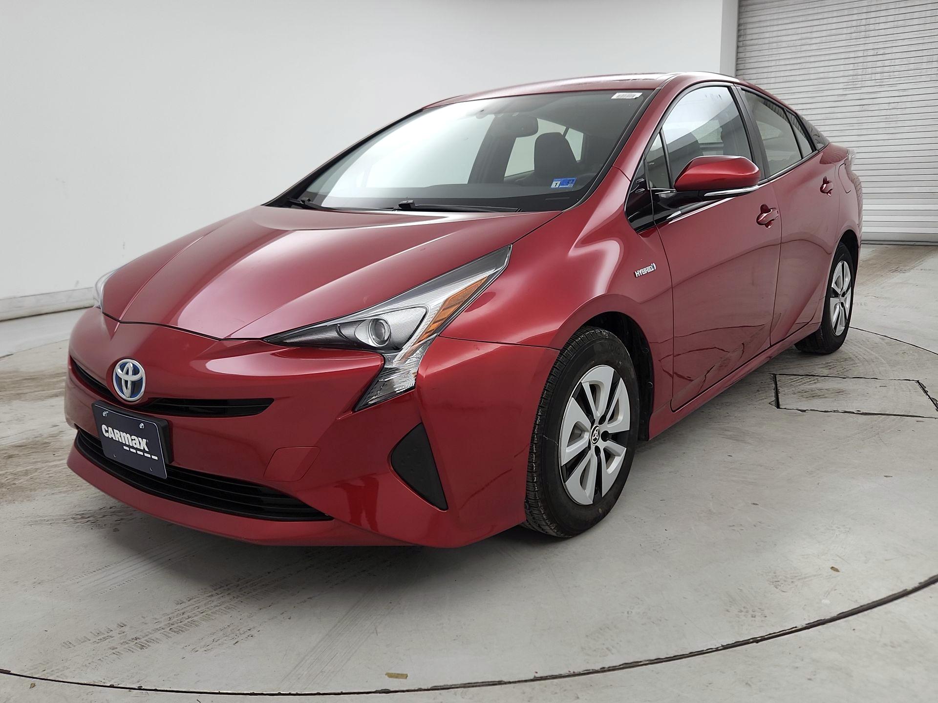 Thumbnail: 2016 Toyota Prius - 3