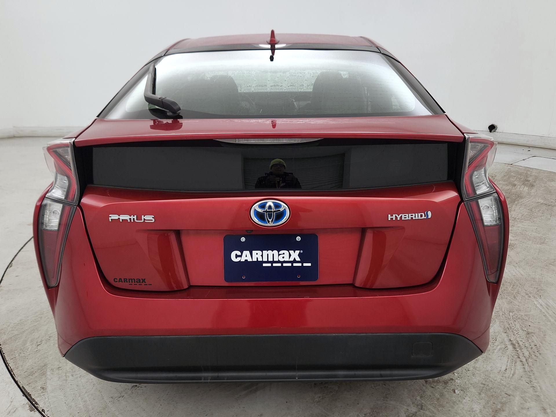 Thumbnail: 2016 Toyota Prius - 6