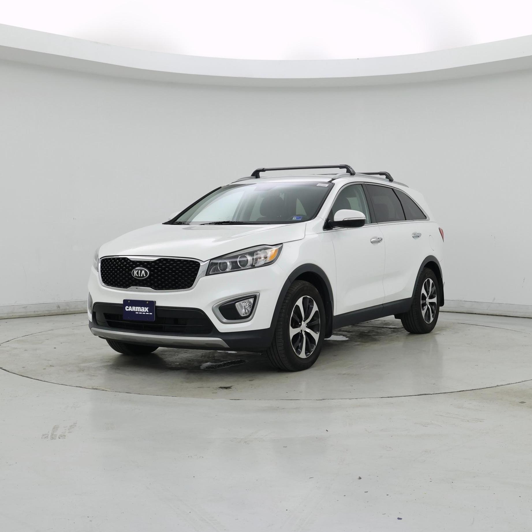 Thumbnail: 2016 Kia Sorento - 4