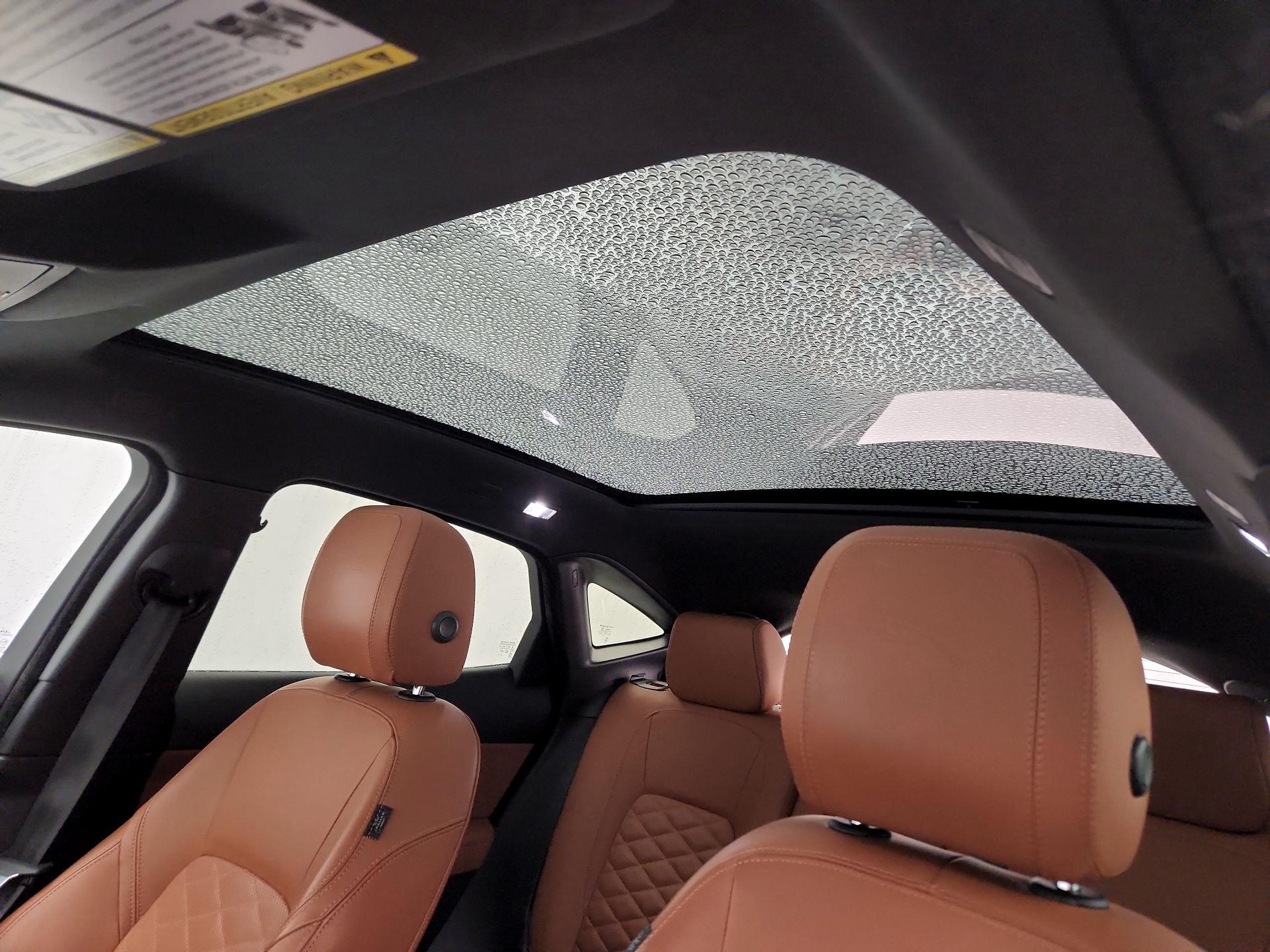 Thumbnail: 2020 Jaguar E-Pace - 20