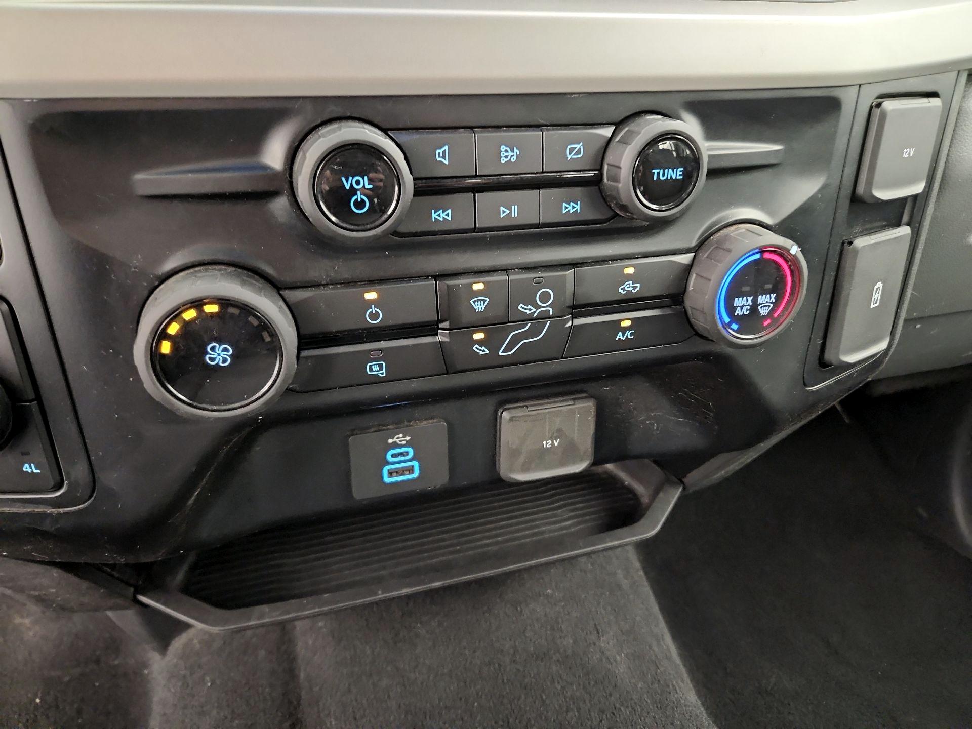 Thumbnail: 2023 Ford F-250 - 16