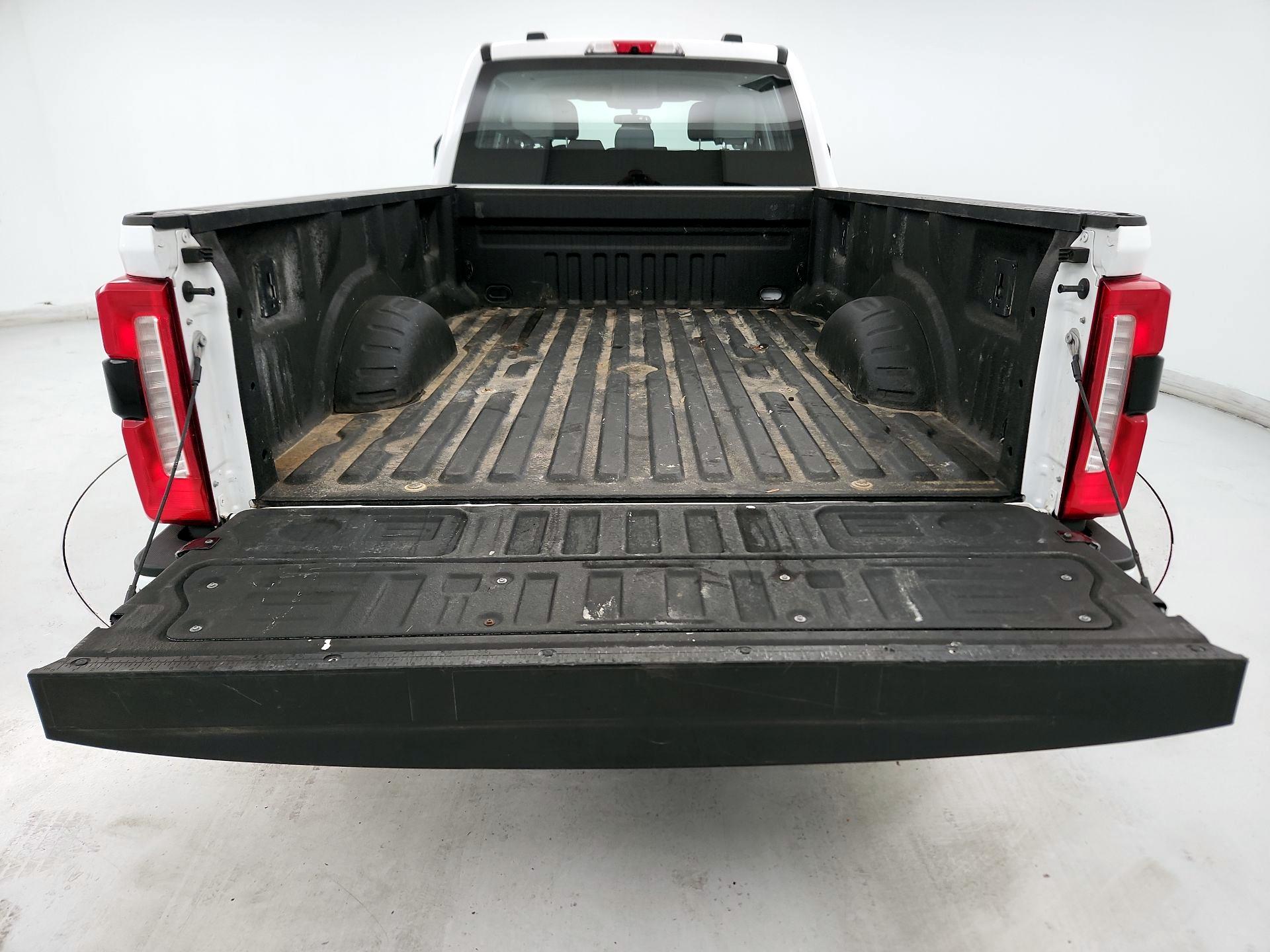 Thumbnail: 2023 Ford F-250 - 20