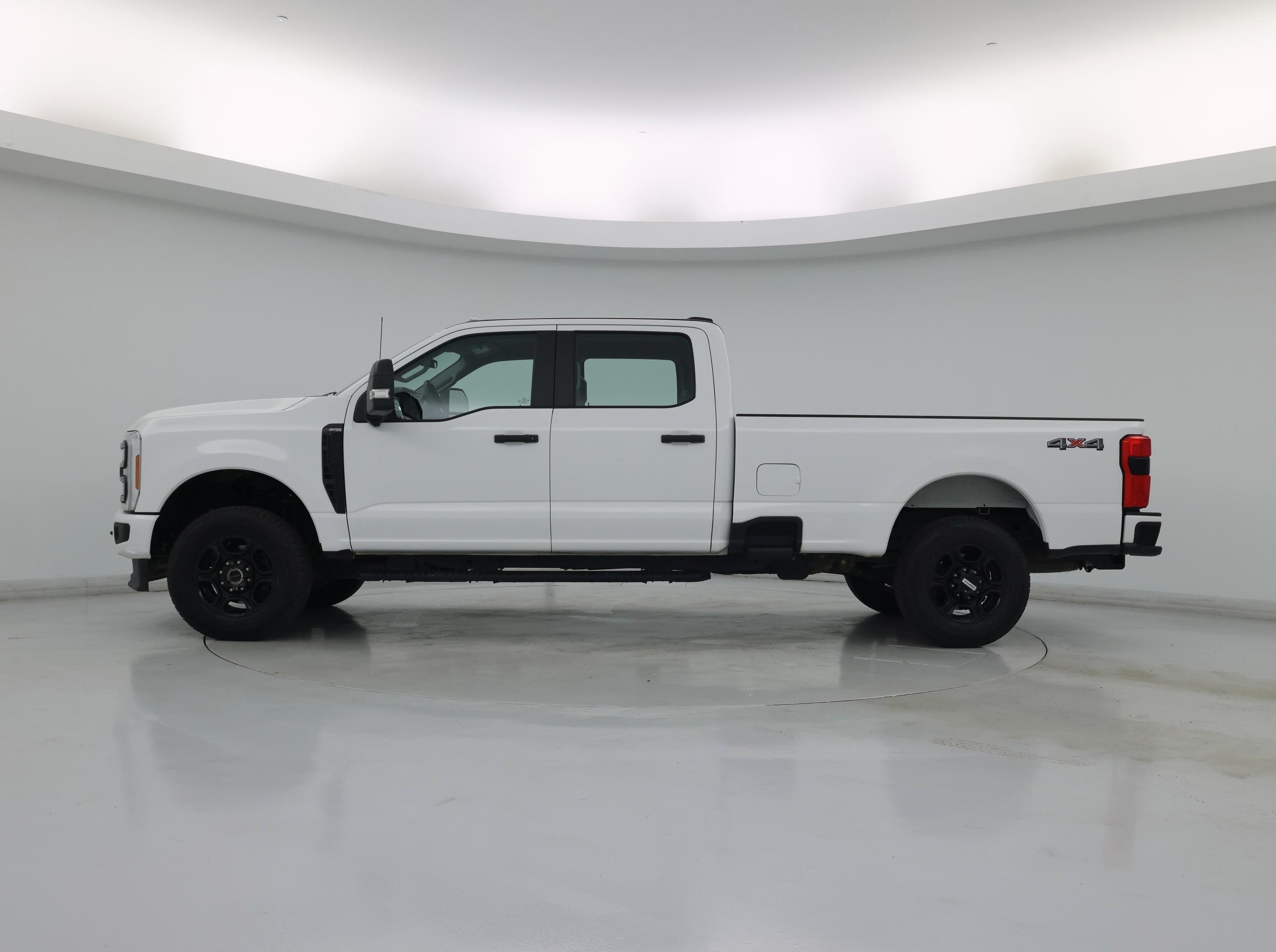 Thumbnail: 2023 Ford F-250 - 3