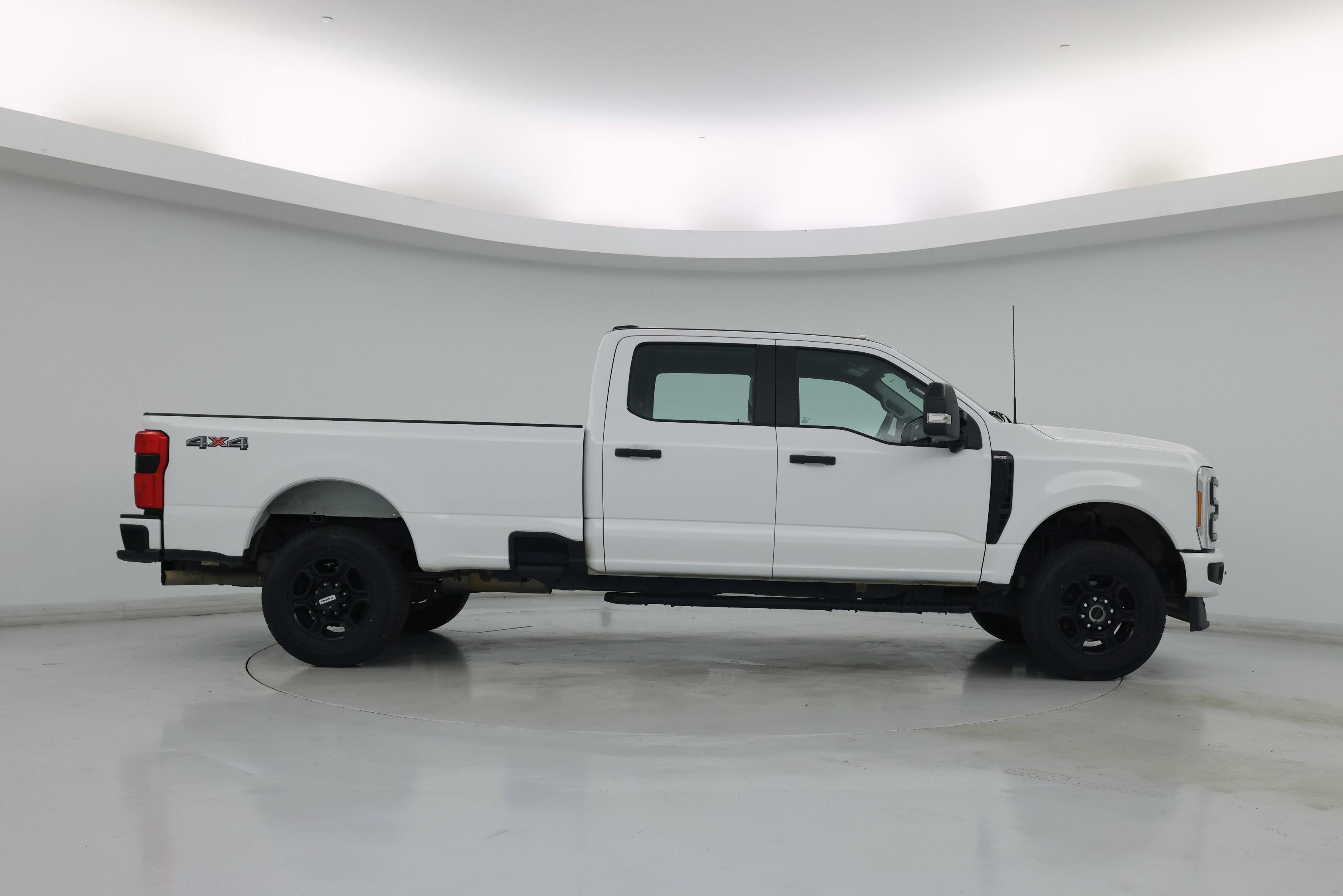 Thumbnail: 2023 Ford F-250 - 7