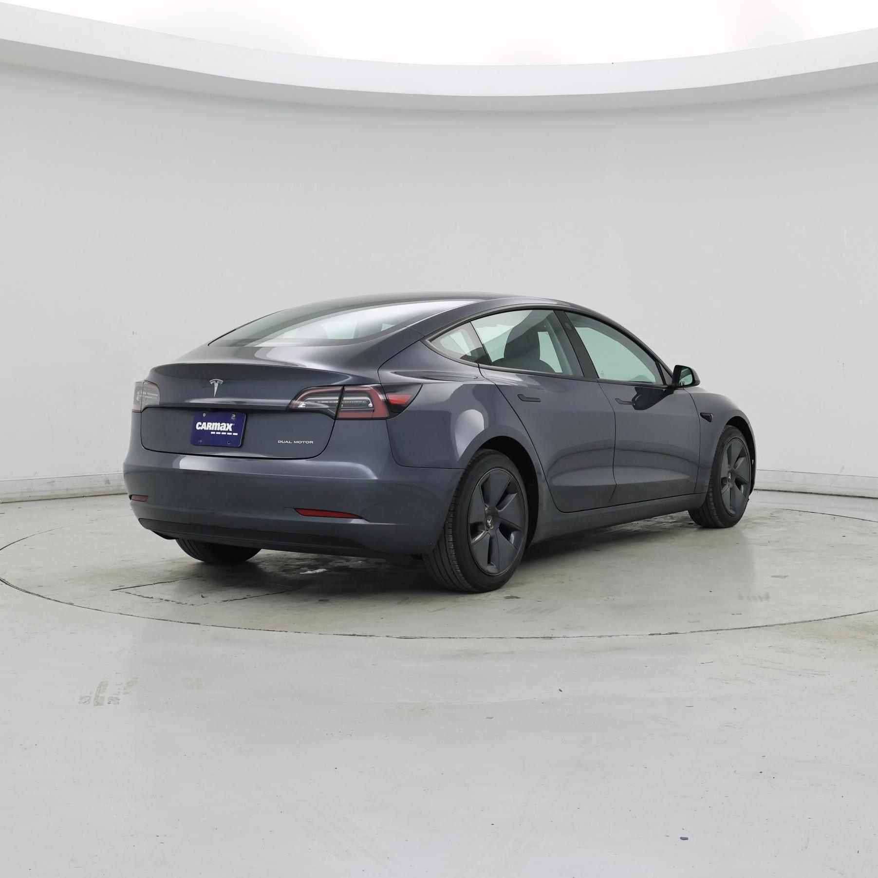 Thumbnail: 2023 Tesla Model 3 - 8