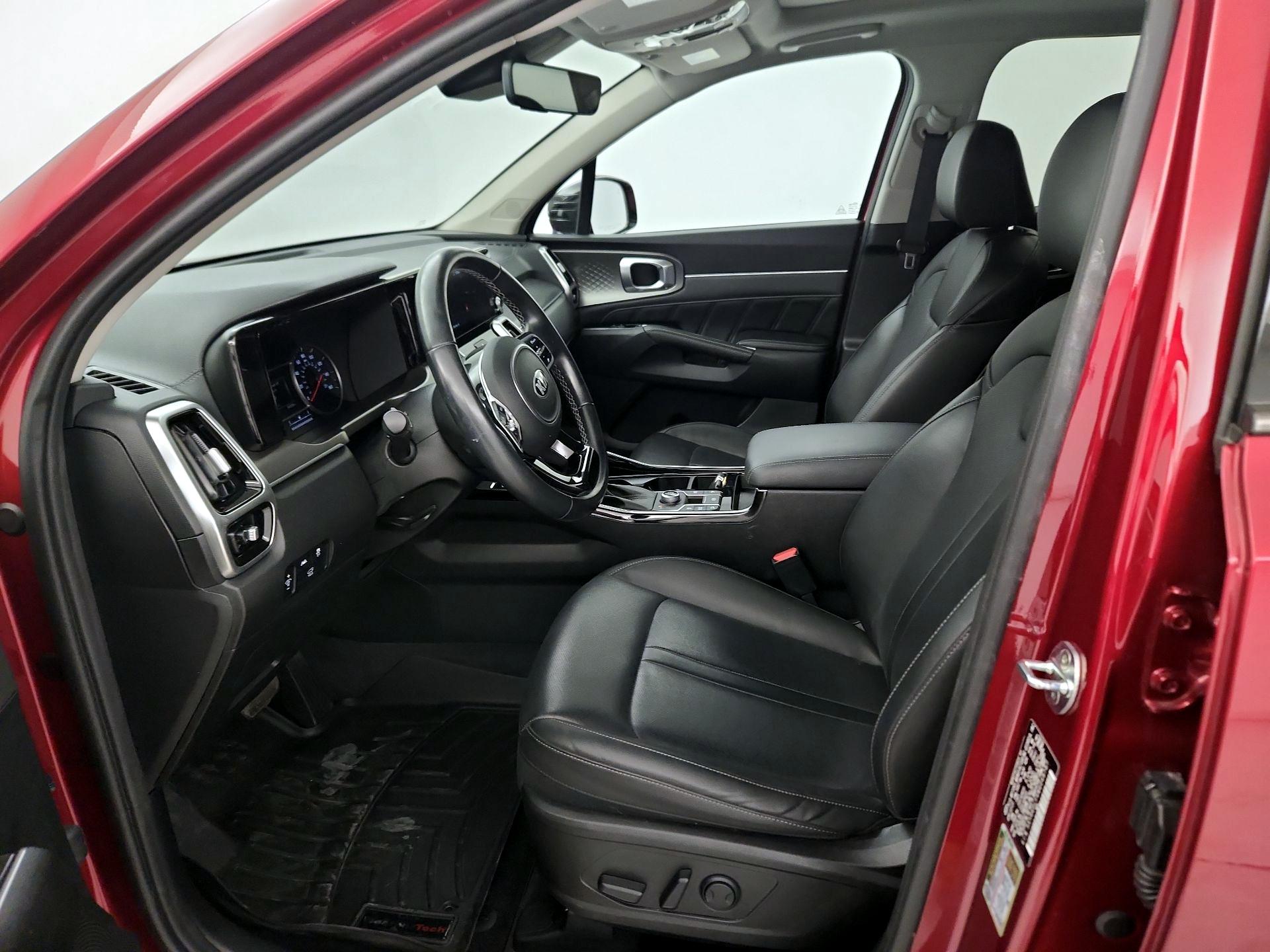 Thumbnail: 2021 Kia Sorento - 11