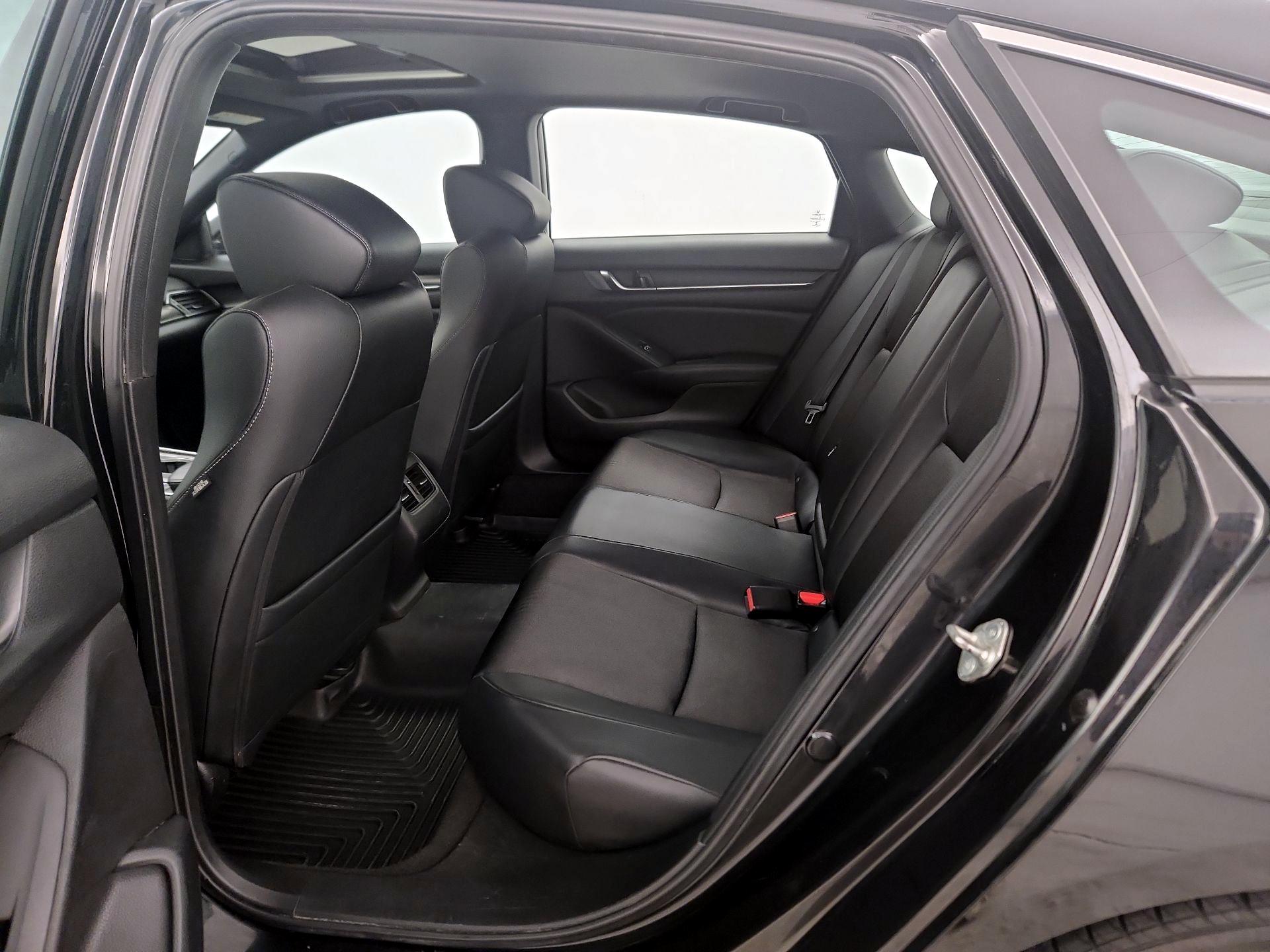 Thumbnail: 2018 Honda Accord - 20