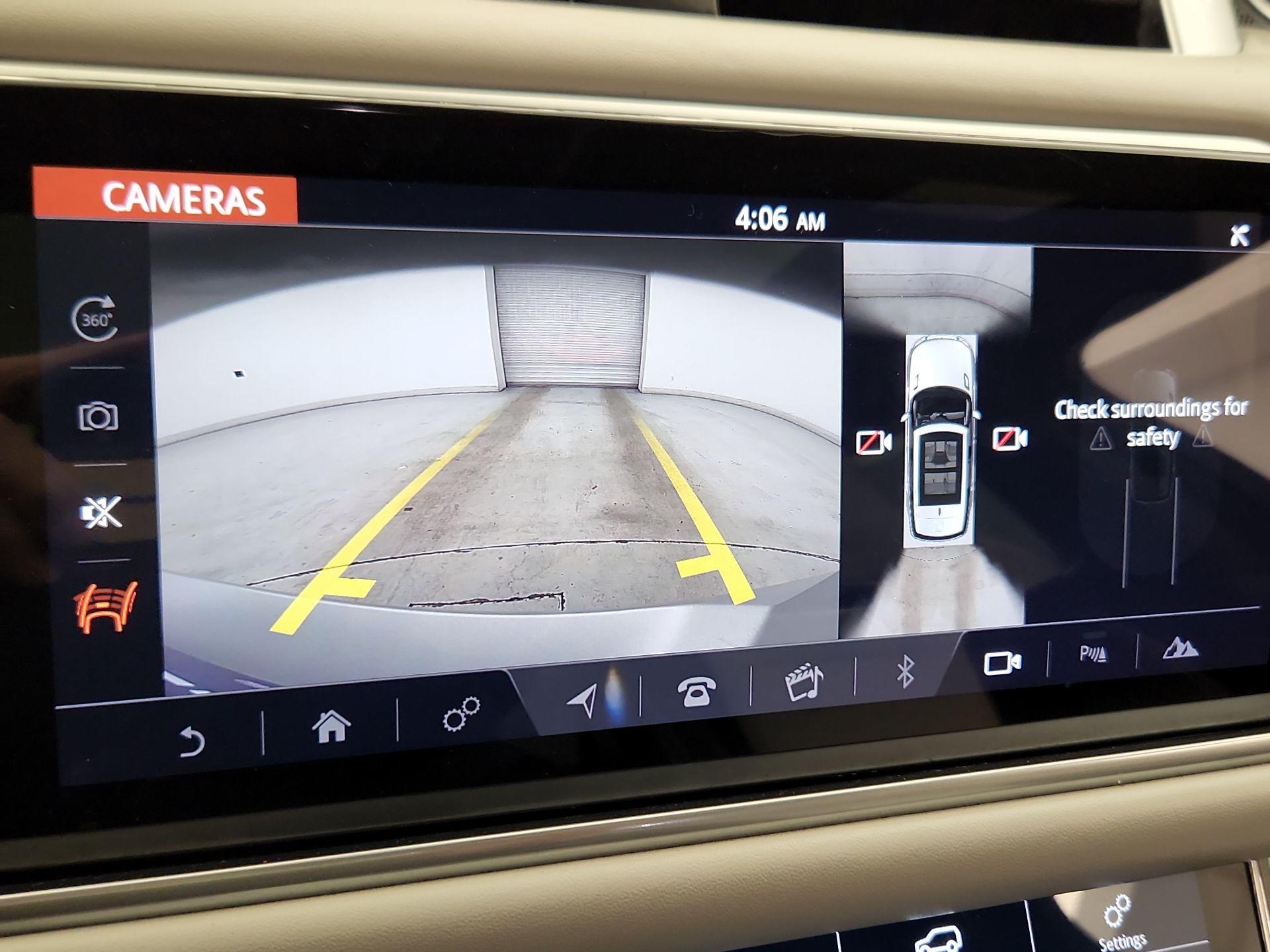 Thumbnail: 2018 Land Rover Range Rover Sport - 15