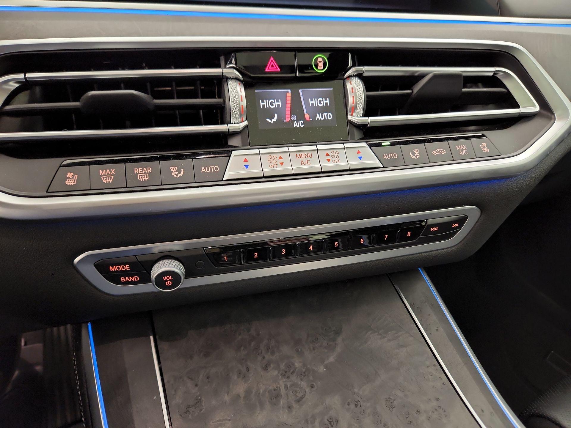 Thumbnail: 2021 BMW X5 - 17