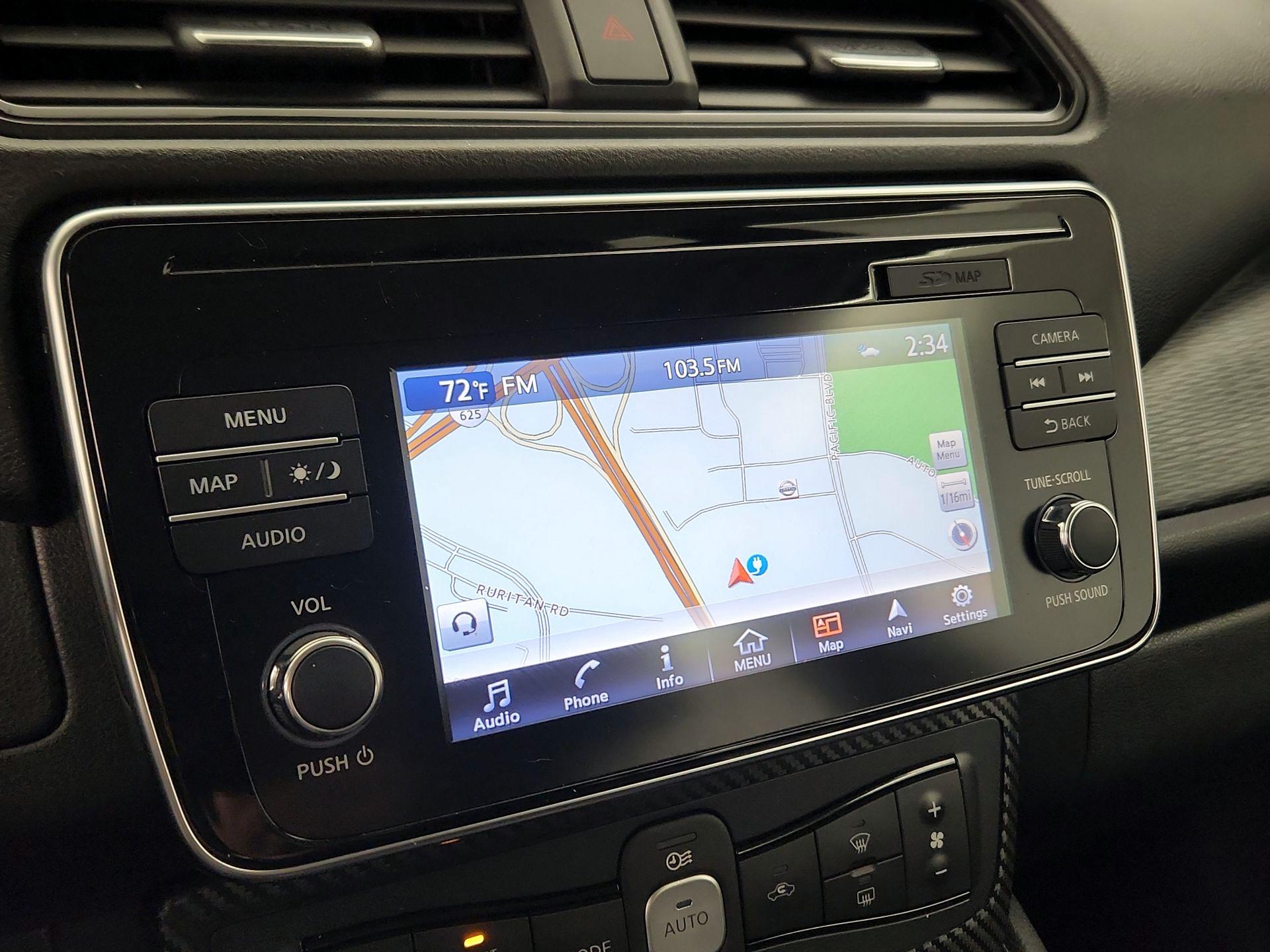 Thumbnail: 2019 Nissan Leaf - 14