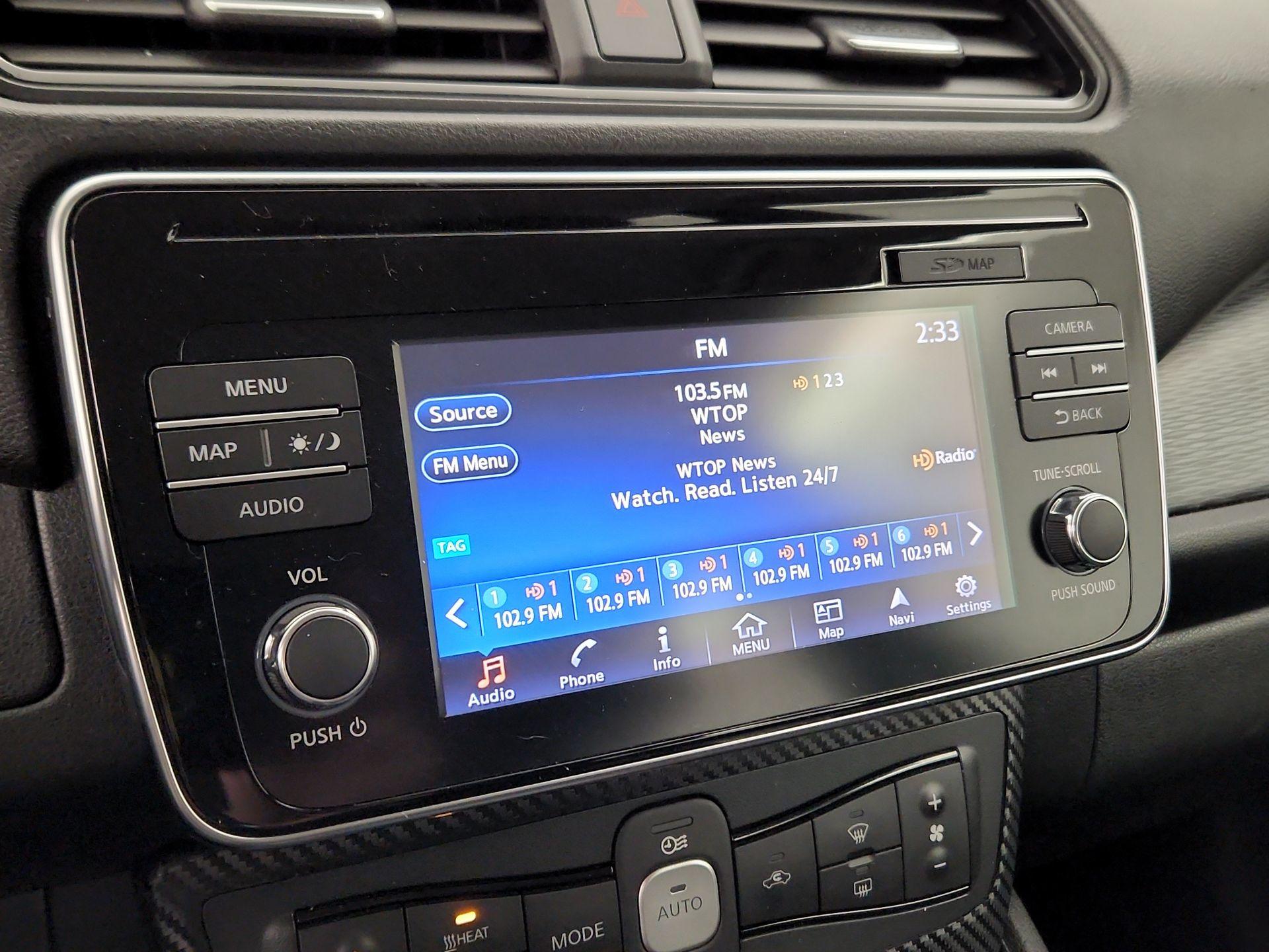 Thumbnail: 2019 Nissan Leaf - 16