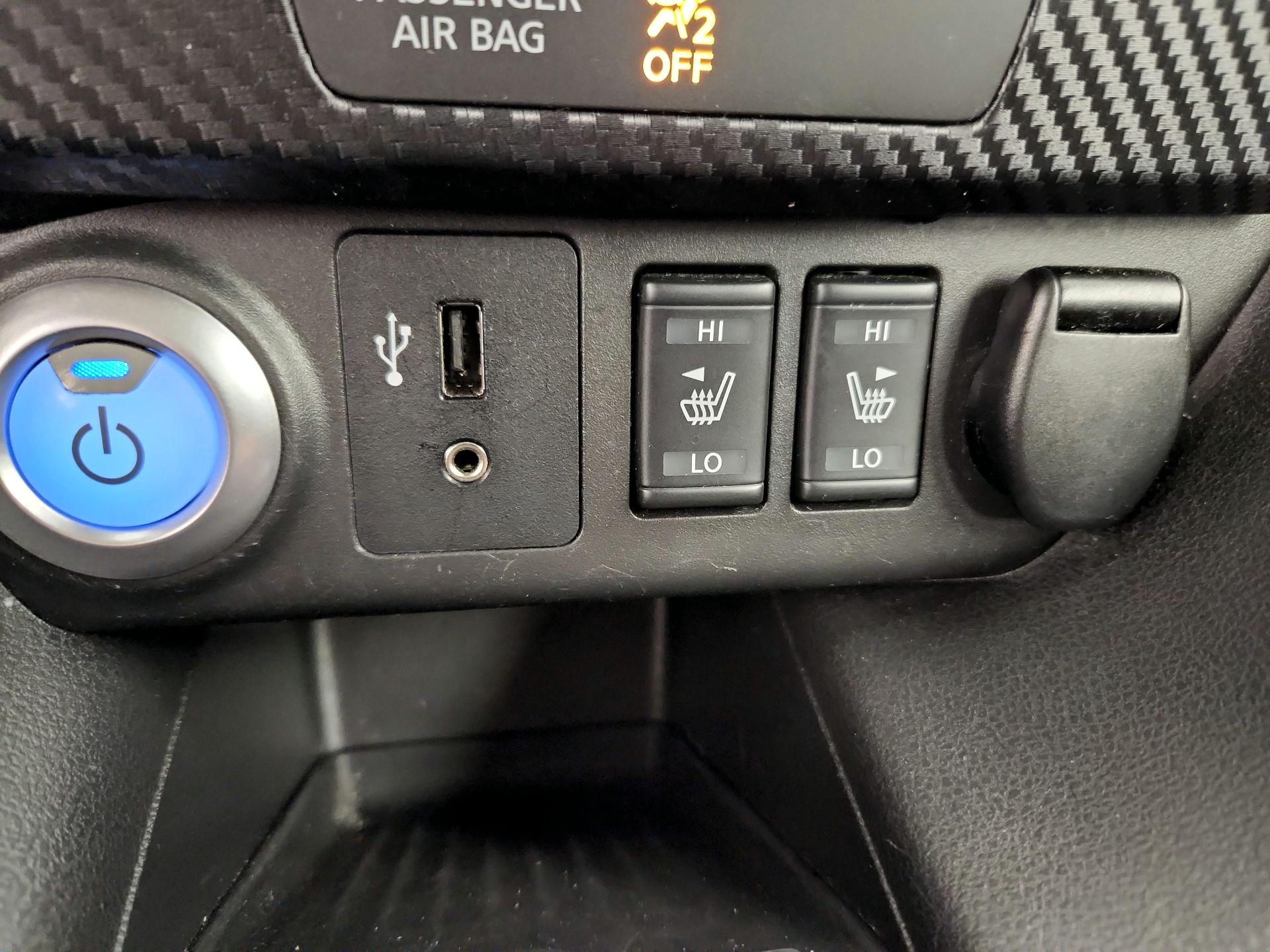 Thumbnail: 2019 Nissan Leaf - 19