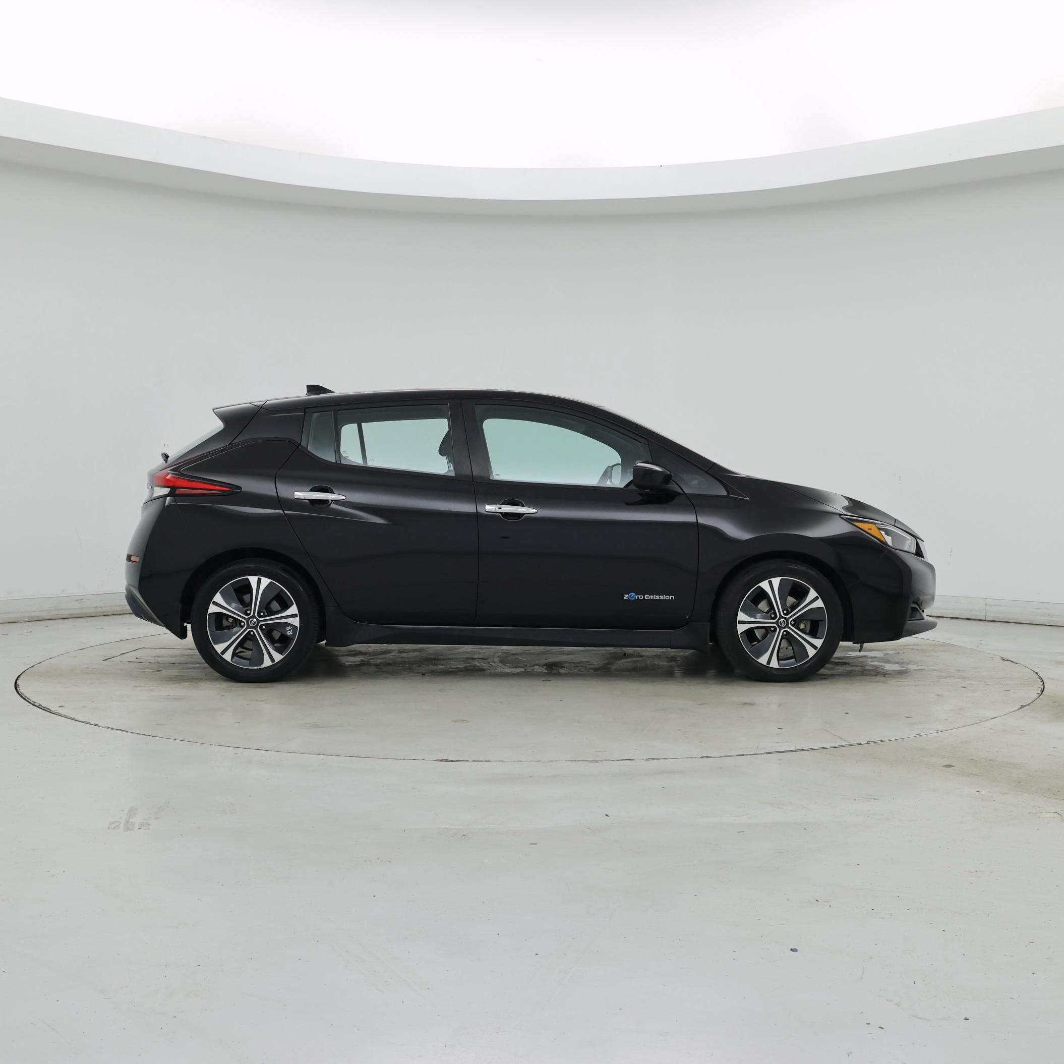 Thumbnail: 2019 Nissan Leaf - 7