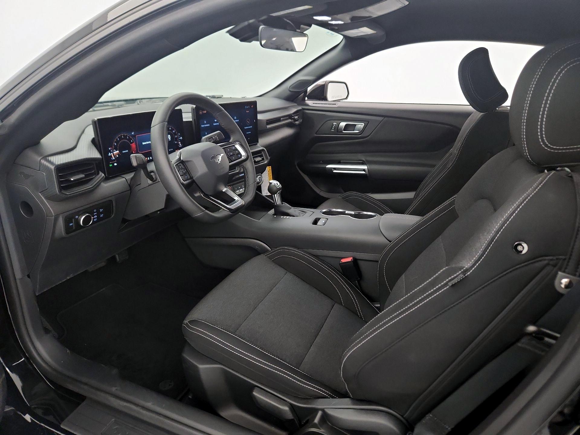 Thumbnail: 2025 Ford Mustang - 11