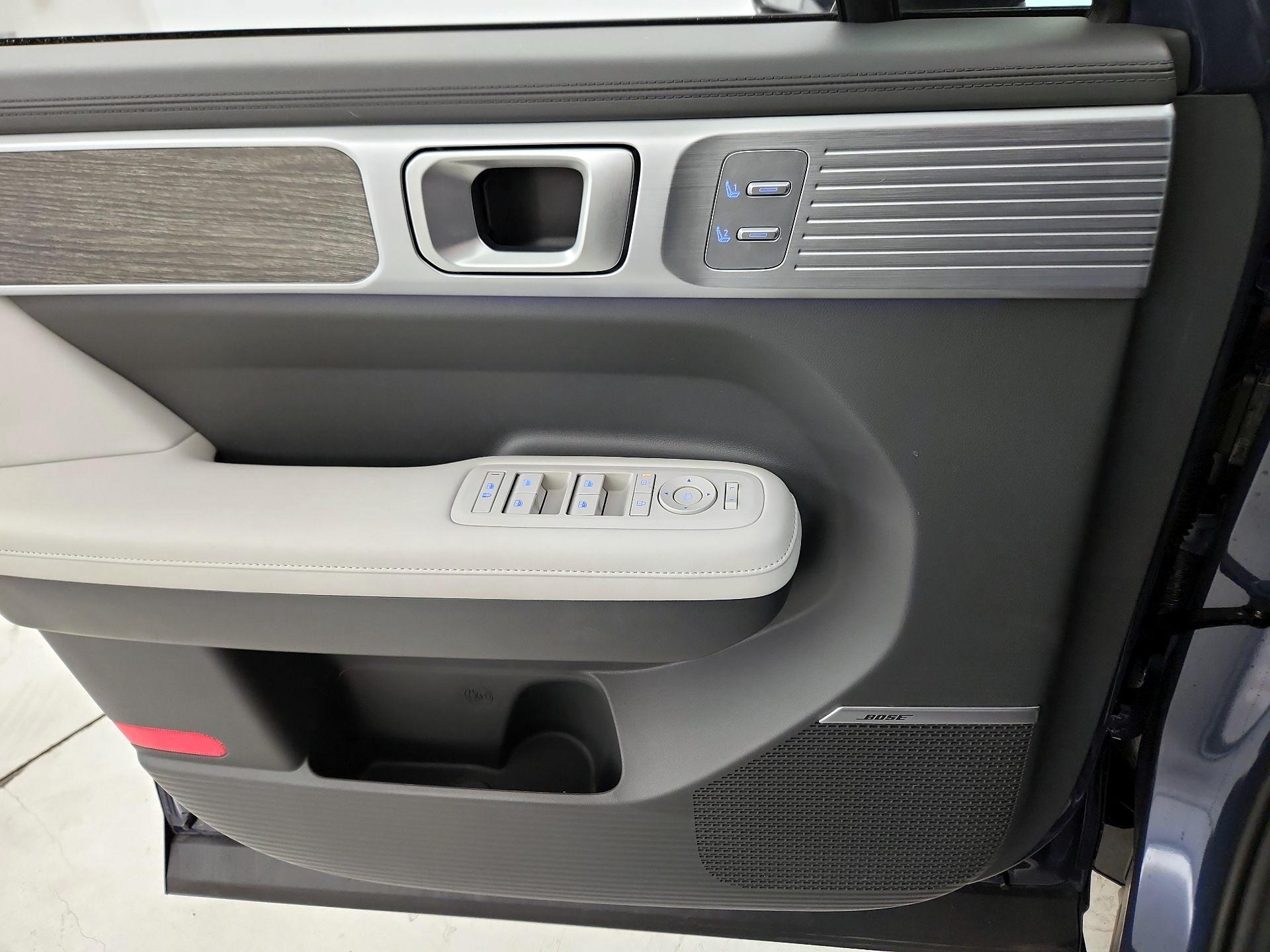 Thumbnail: 2025 Hyundai Santa Fe - 12