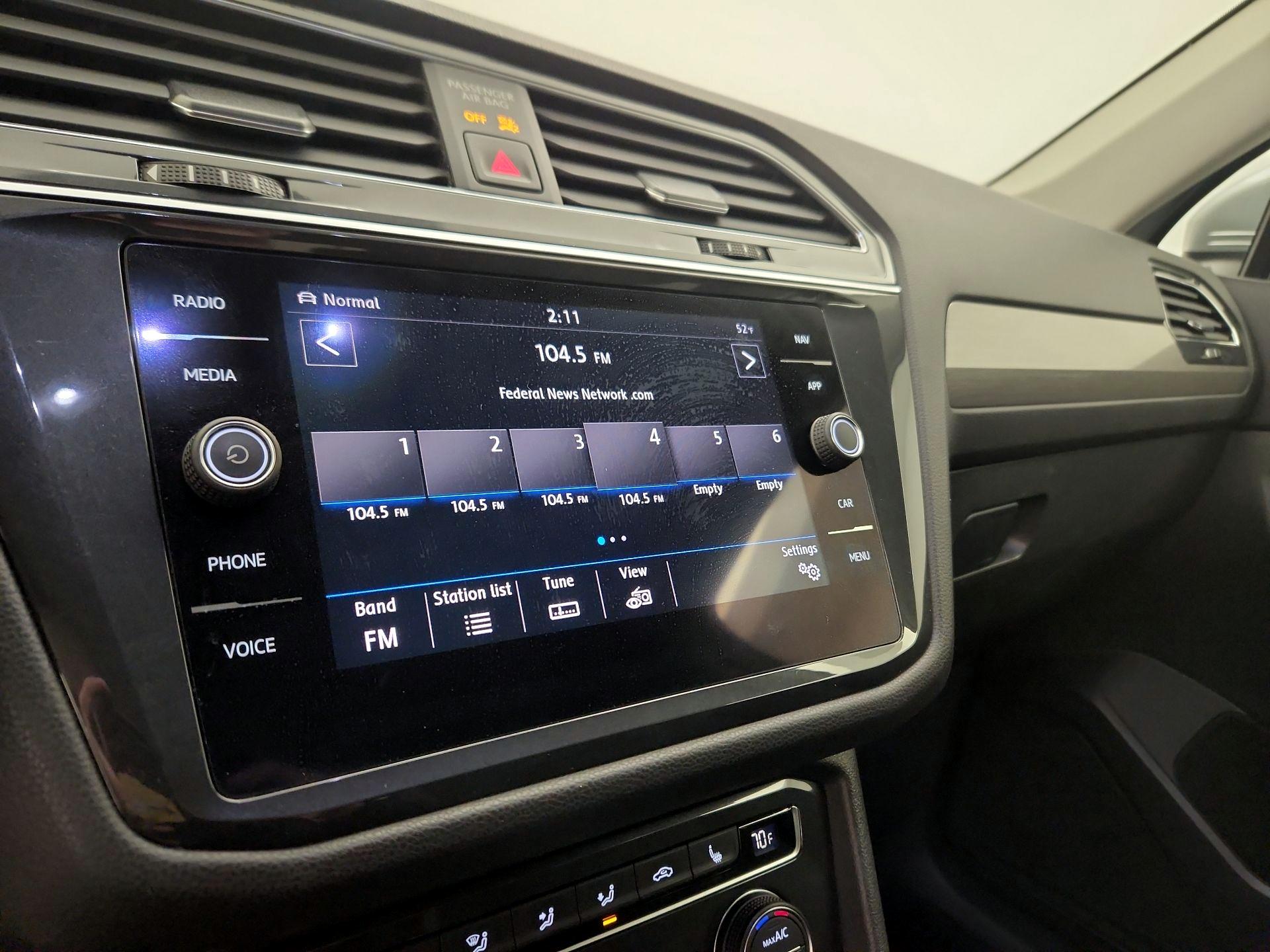 Thumbnail: 2019 Volkswagen Tiguan - 16