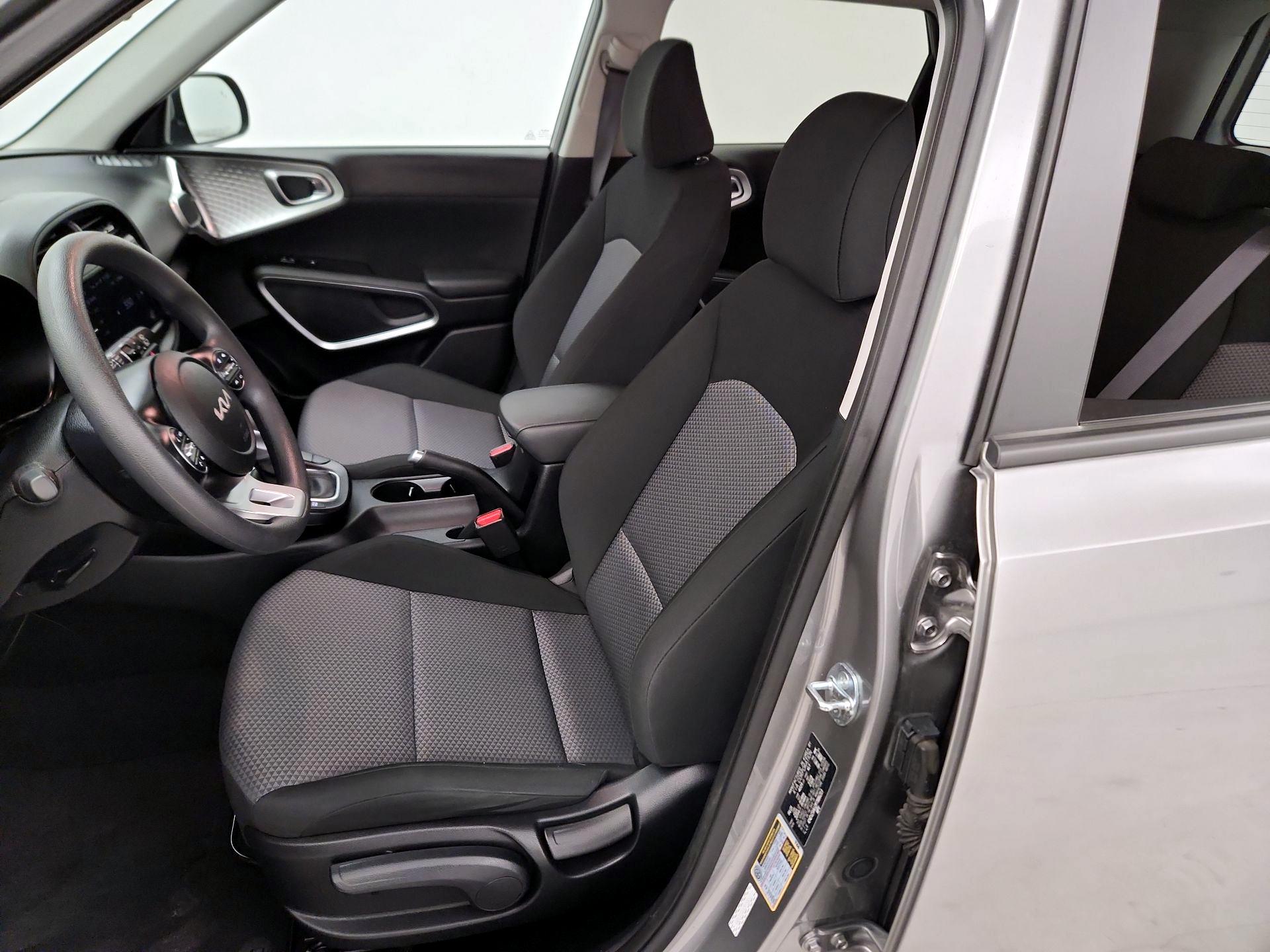 Thumbnail: 2023 Kia Soul - 11