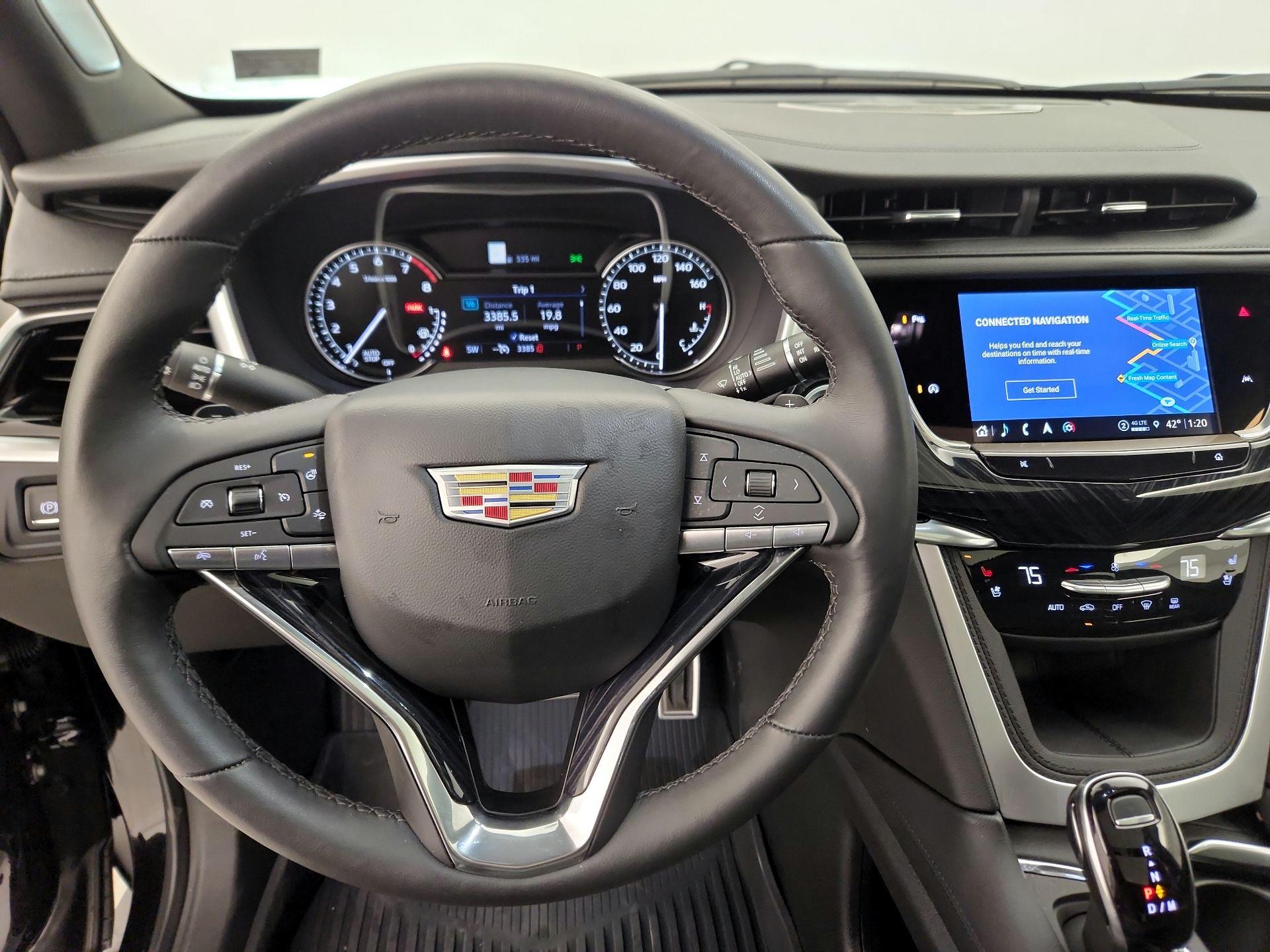 Thumbnail: 2024 Cadillac XT6 - 10