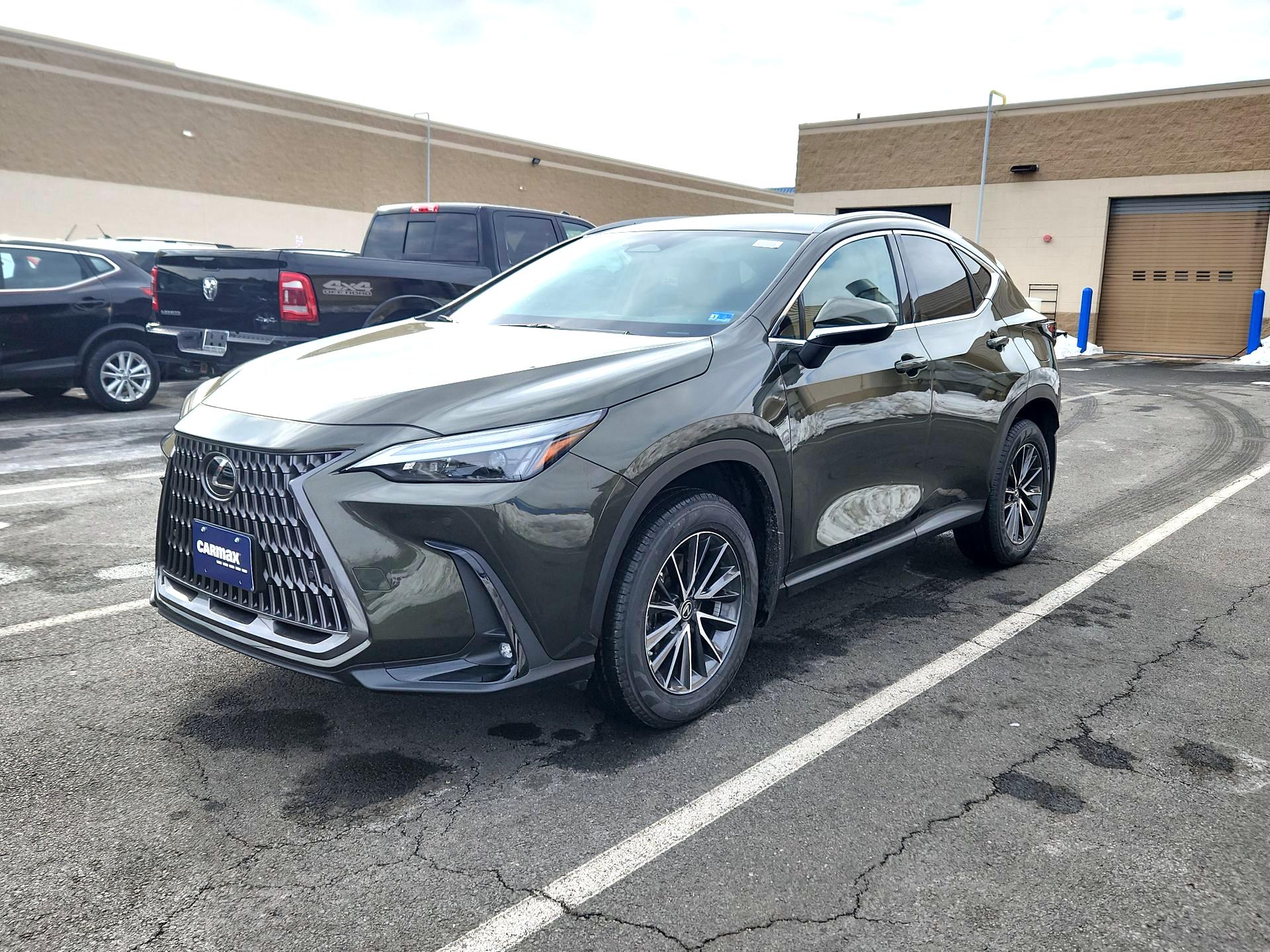 Thumbnail: 2024 Lexus NX - 3