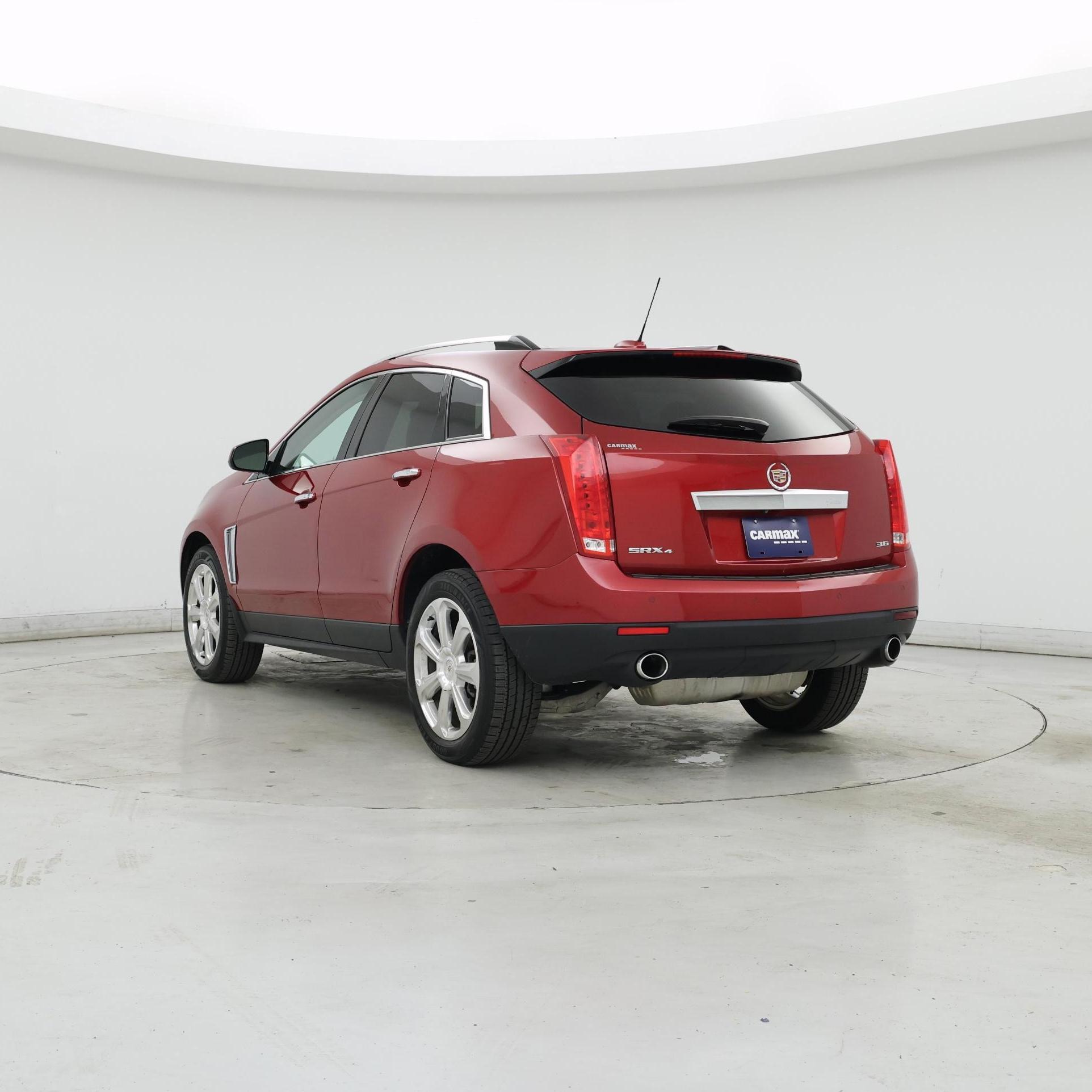 Thumbnail: 2016 Cadillac SRX - 2