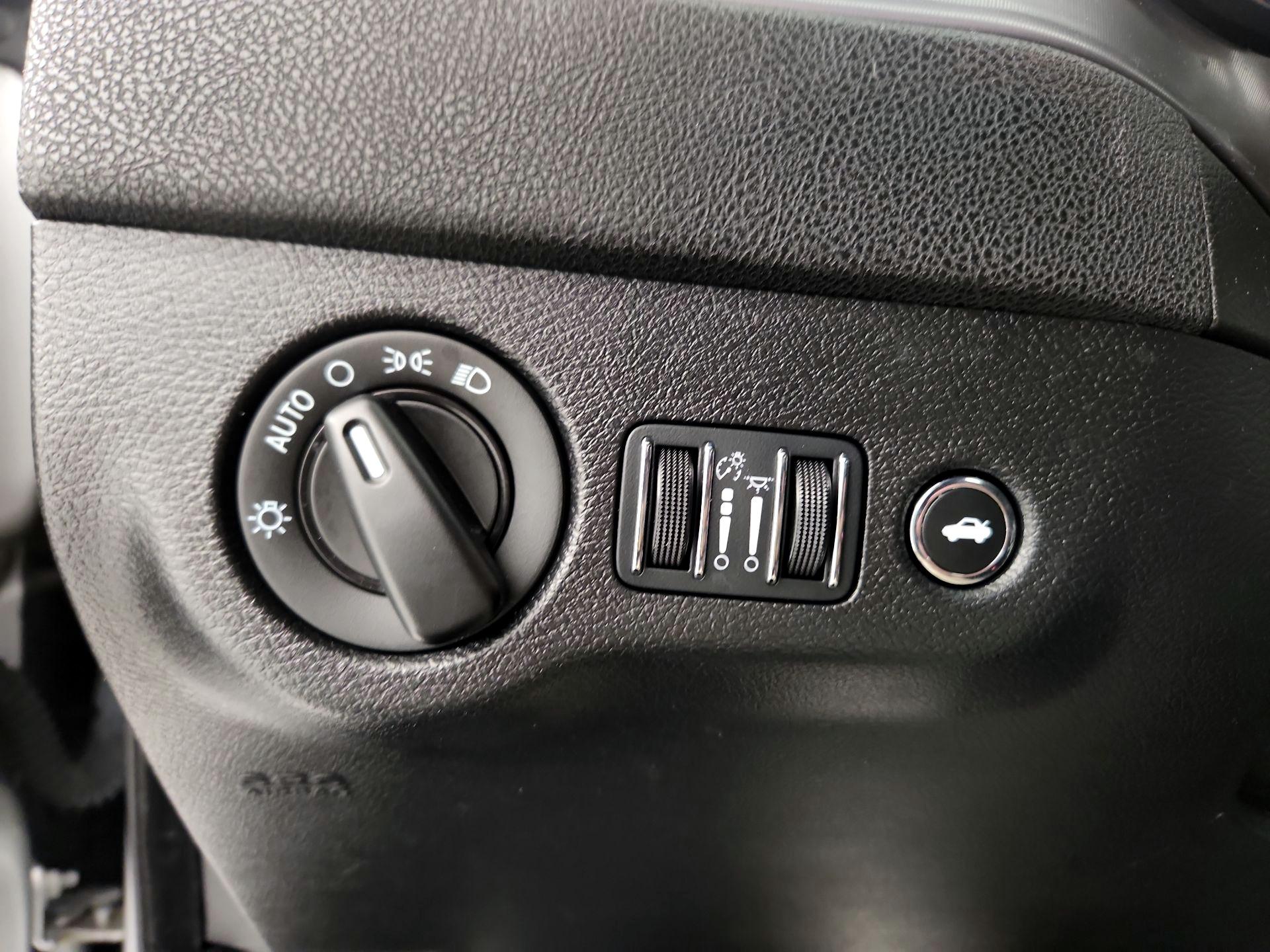 Thumbnail: 2023 Dodge Charger - 13