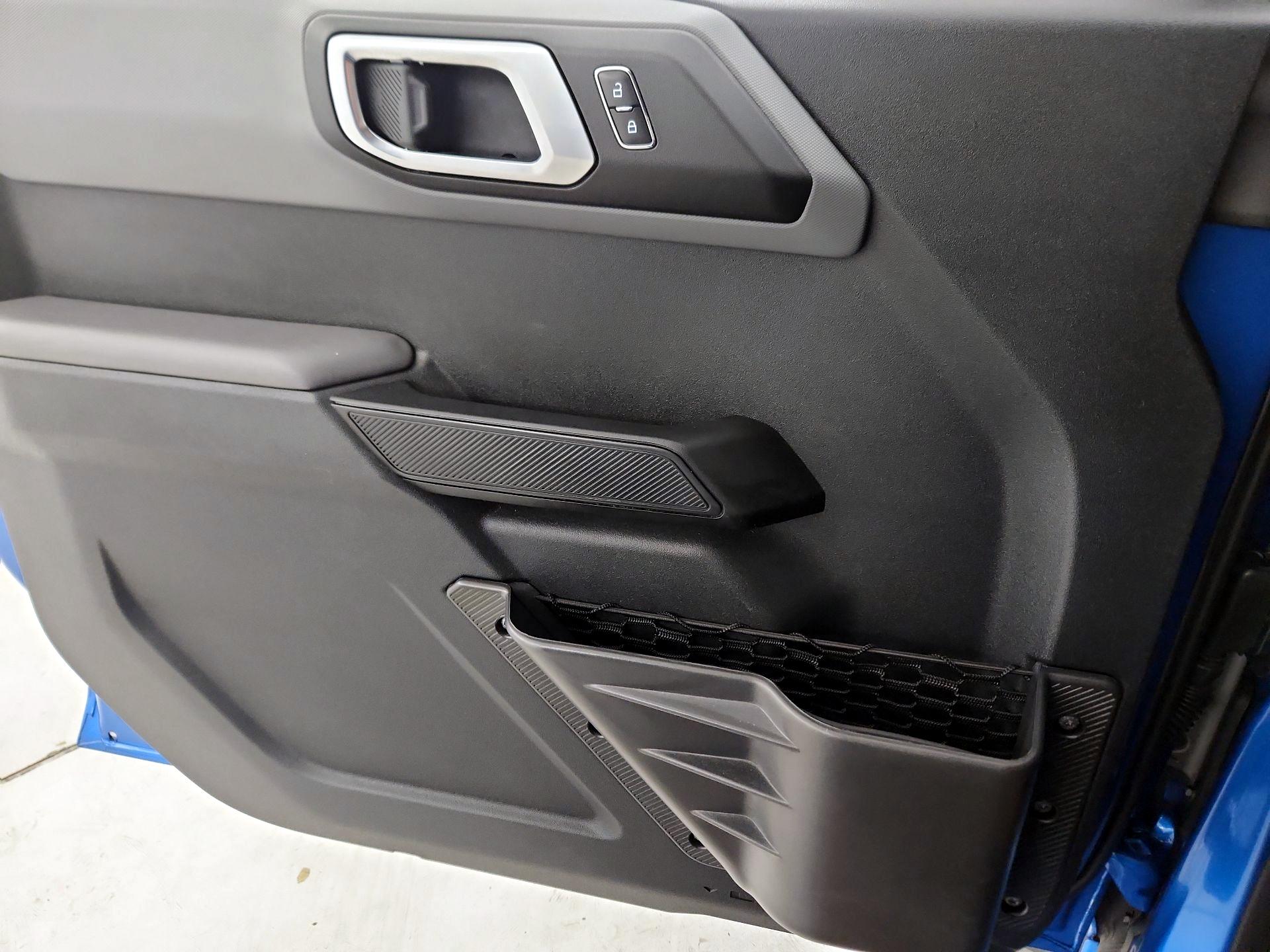 Thumbnail: 2023 Ford Bronco - 12