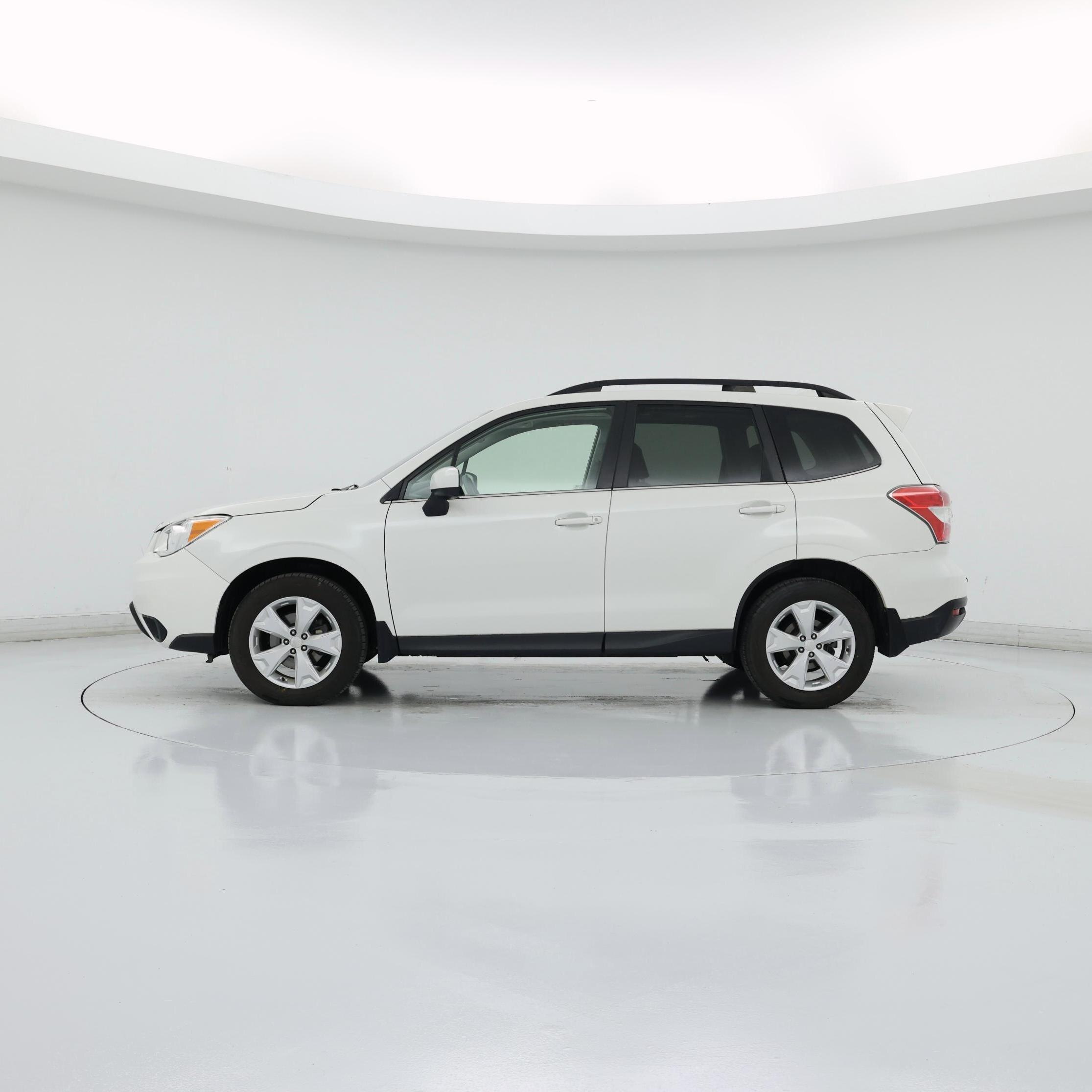 Thumbnail: 2016 Subaru Forester - 3