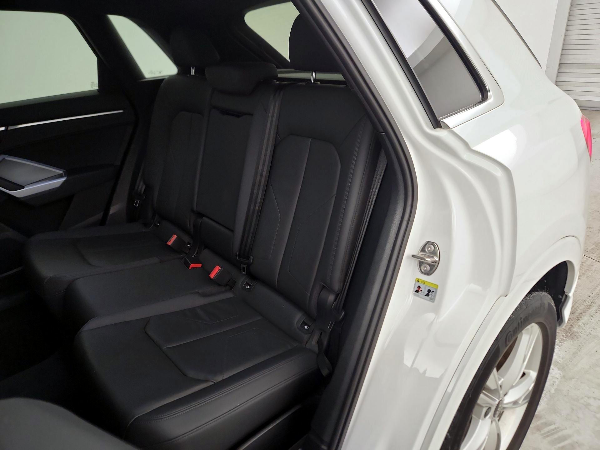 Thumbnail: 2021 Audi Q3 - 20