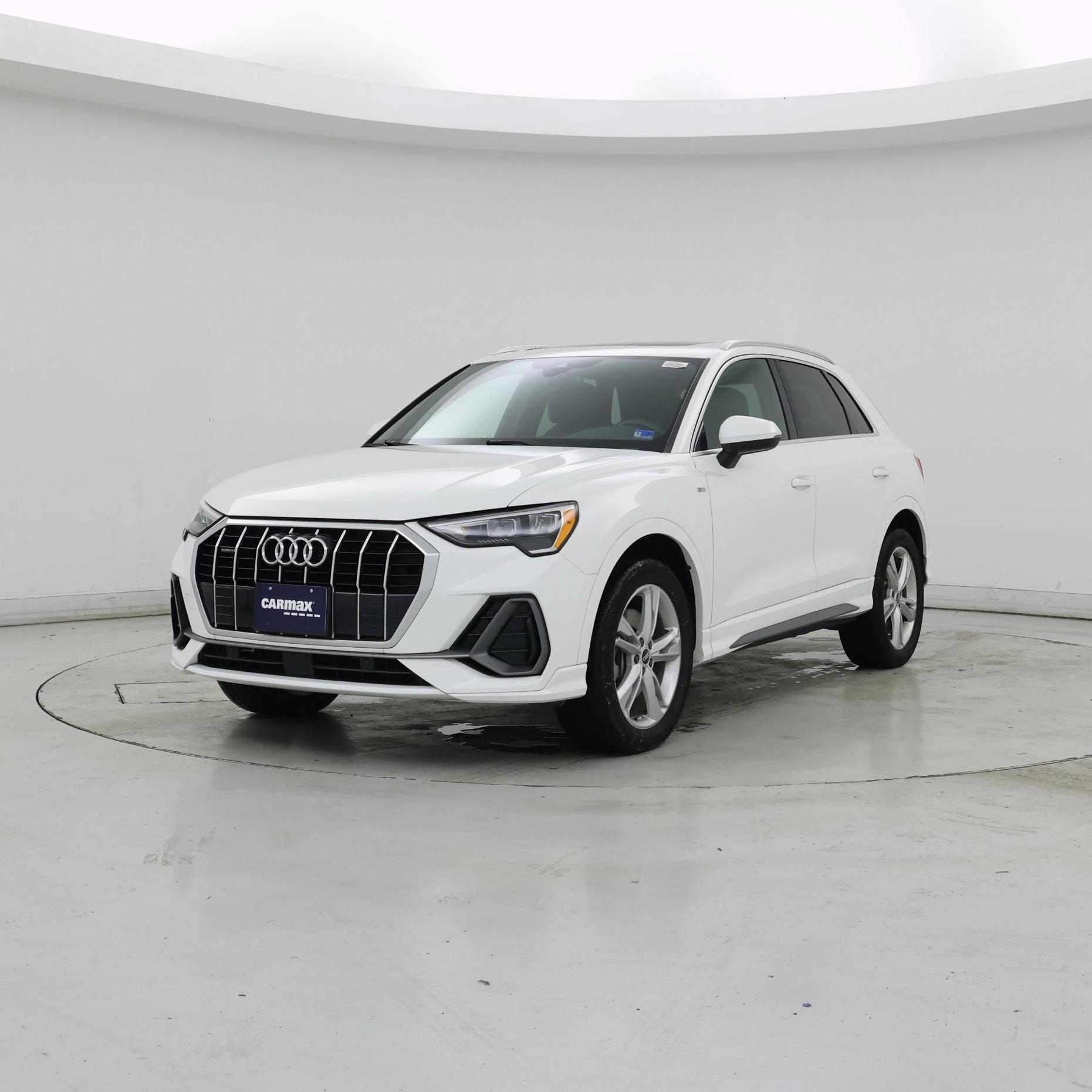 Thumbnail: 2021 Audi Q3 - 4