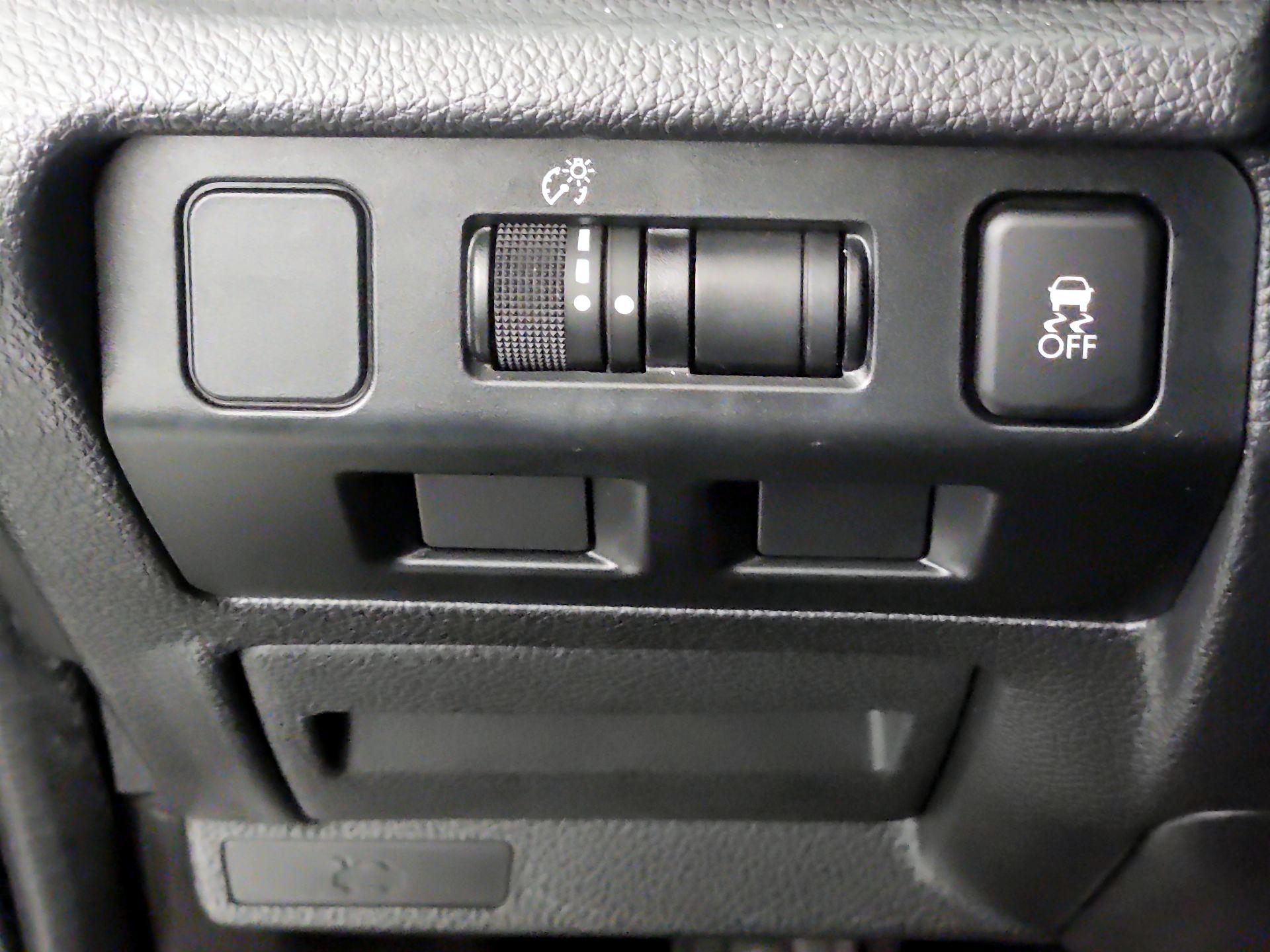 Thumbnail: 2018 Subaru Forester - 14