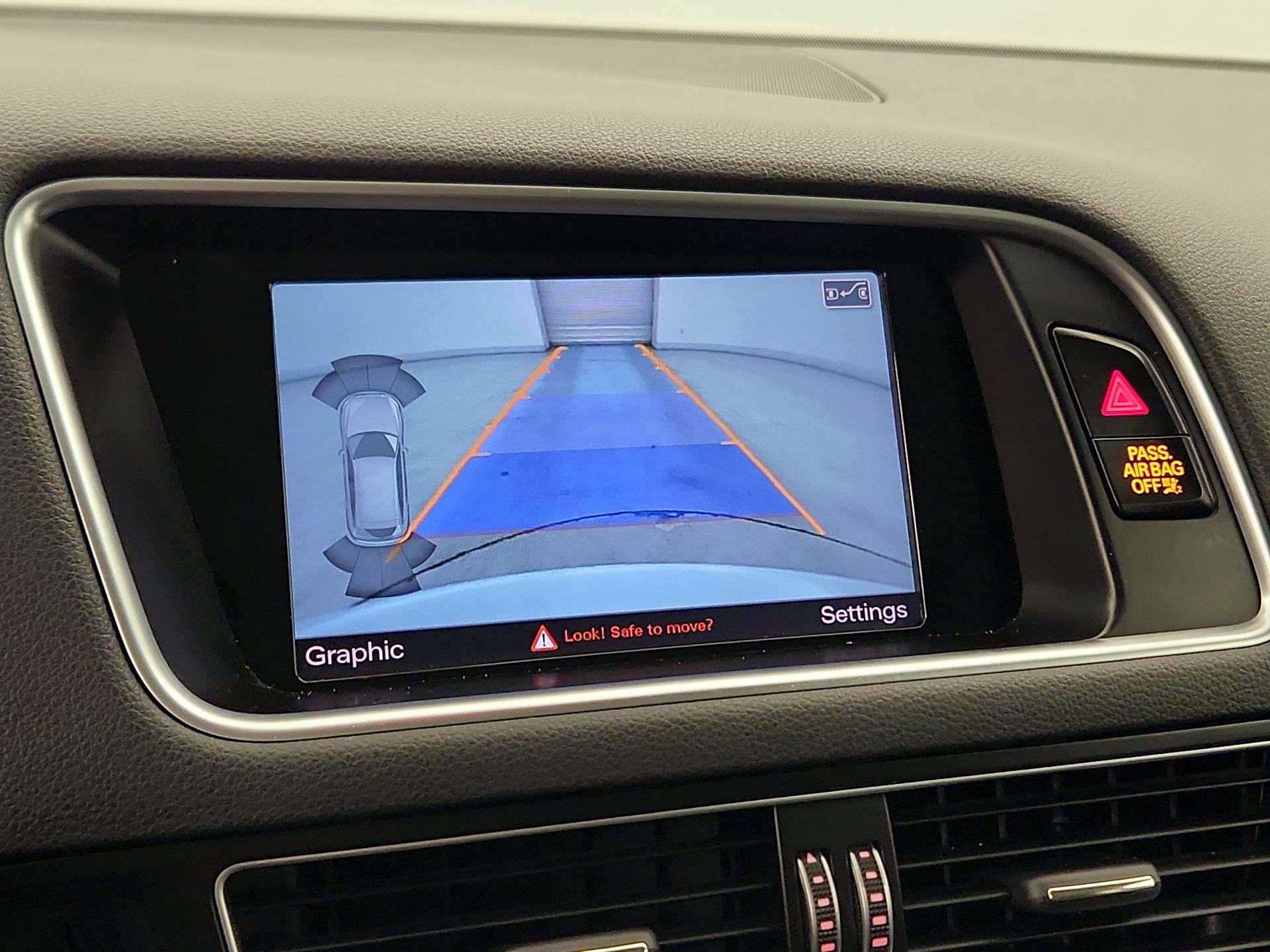 Thumbnail: 2016 Audi Q5 - 15