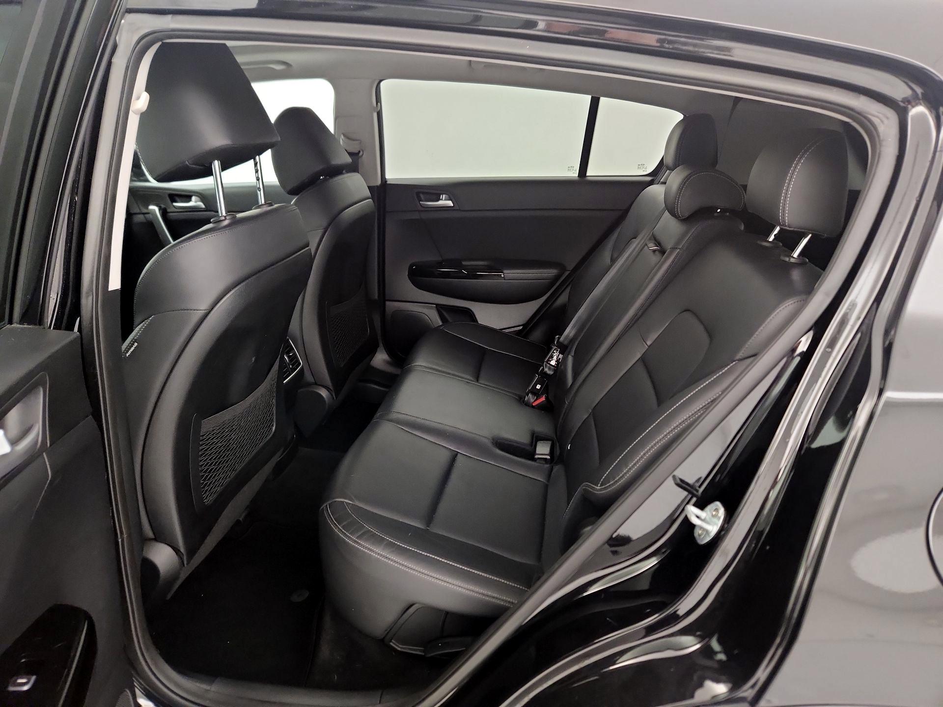 Thumbnail: 2018 Kia Sportage - 19