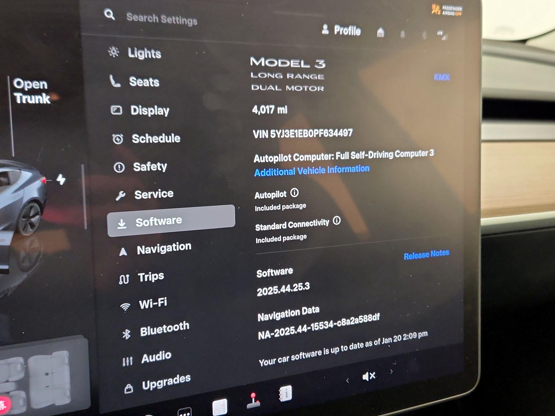 Thumbnail: 2023 Tesla Model 3 - 13