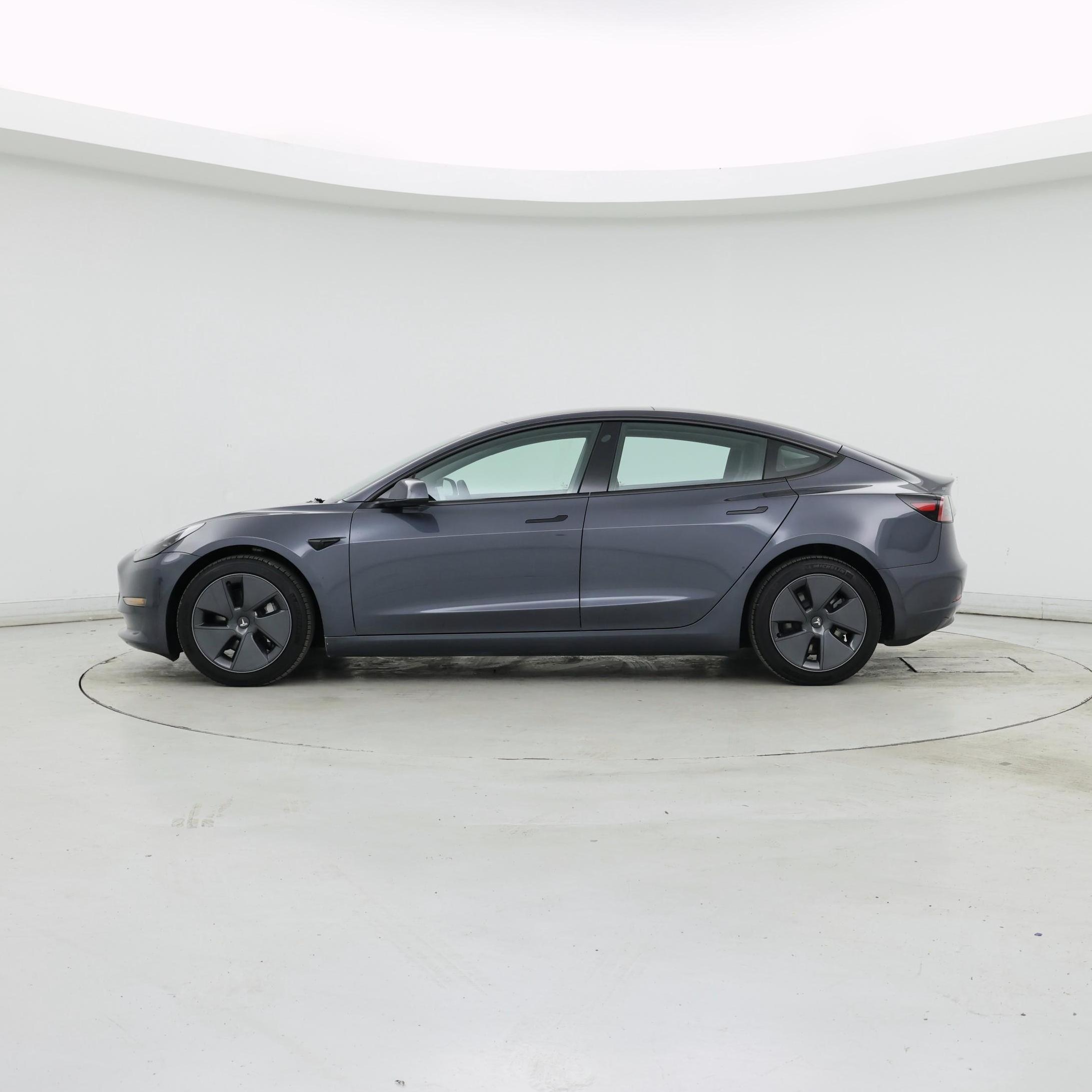 Thumbnail: 2023 Tesla Model 3 - 3