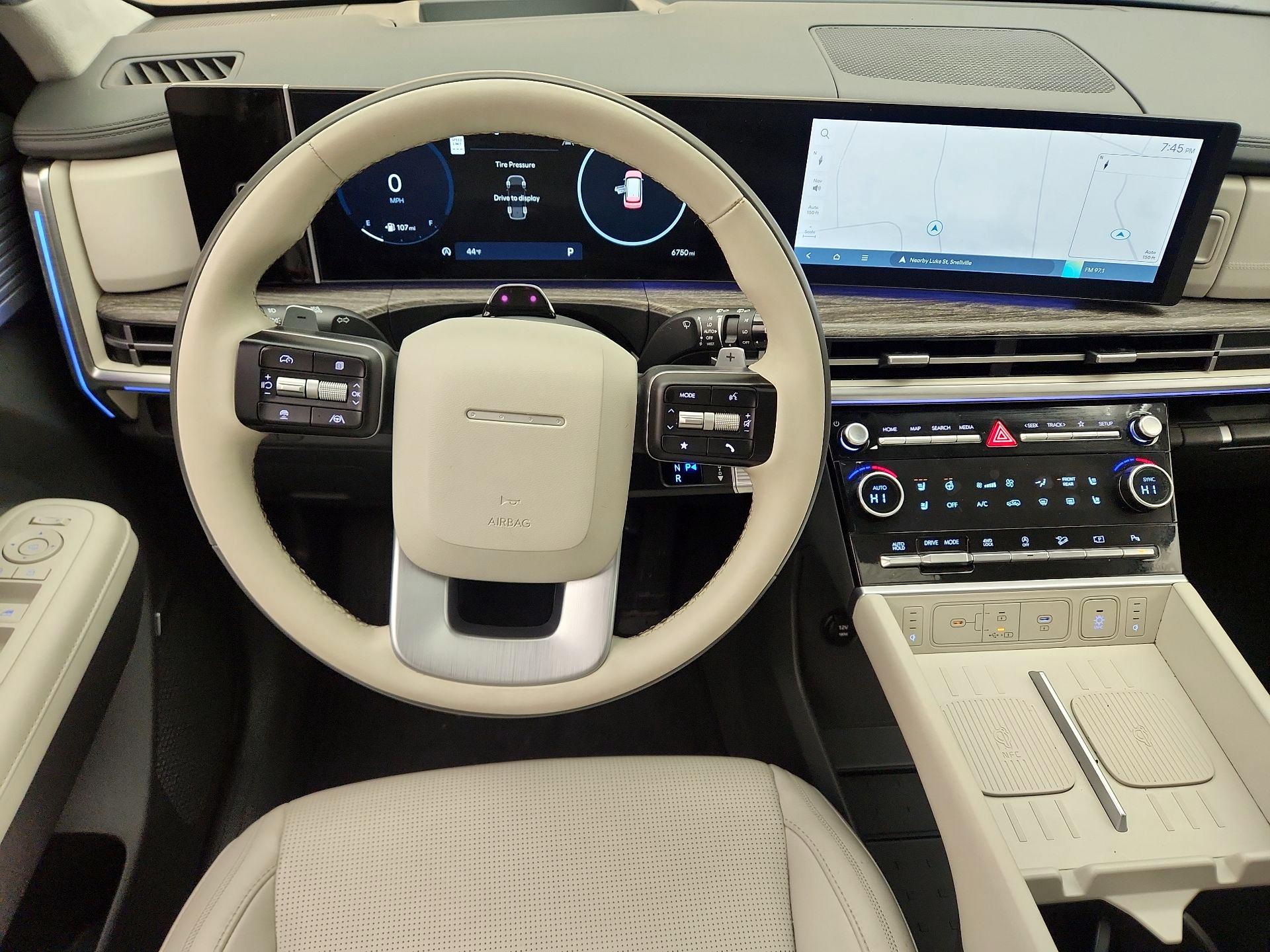 Thumbnail: 2024 Hyundai Santa Fe - 10