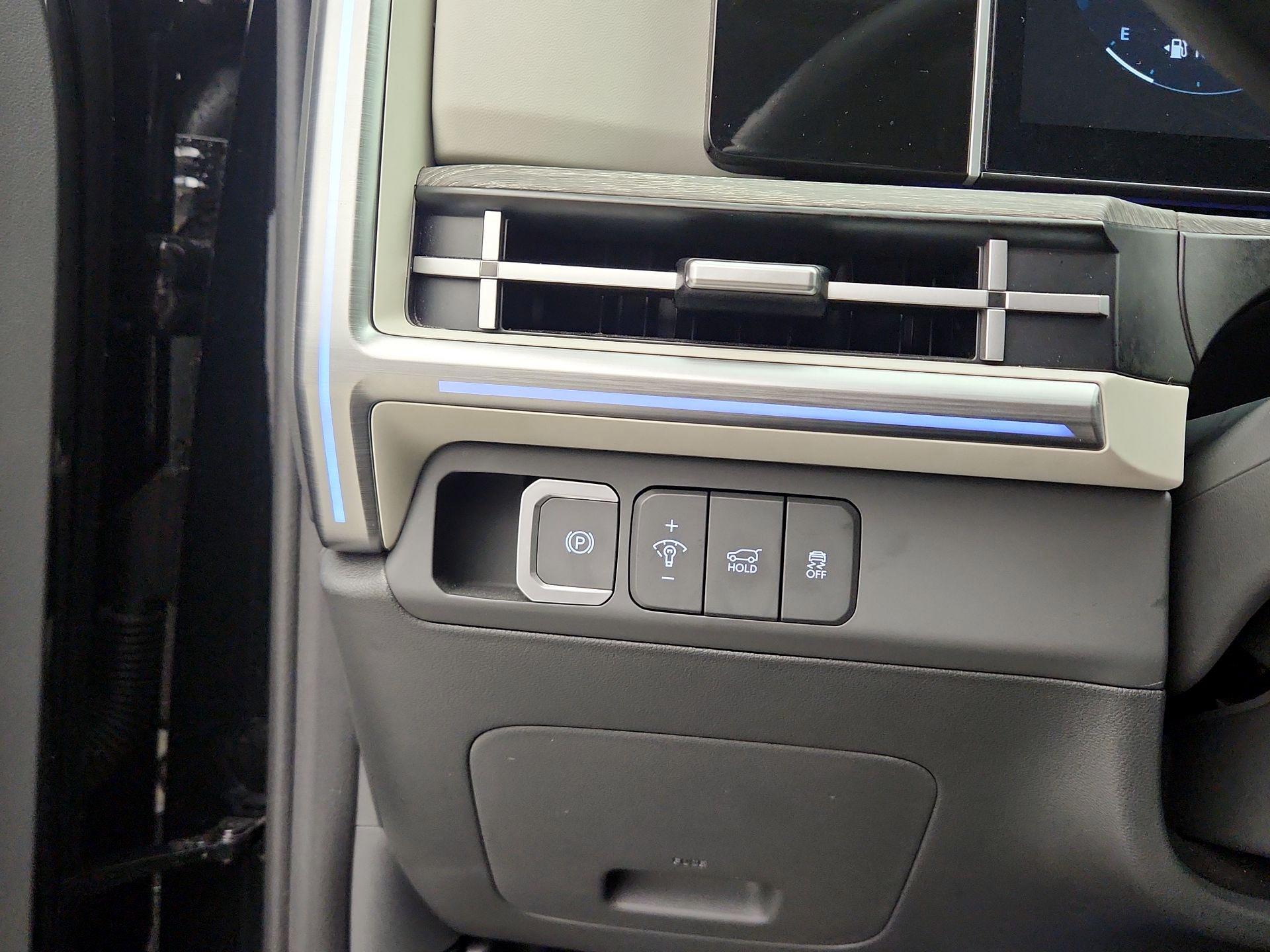 Thumbnail: 2024 Hyundai Santa Fe - 13