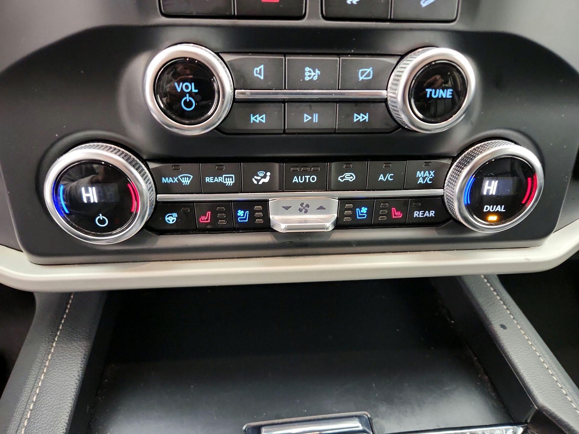 Thumbnail: 2024 Ford Expedition - 17