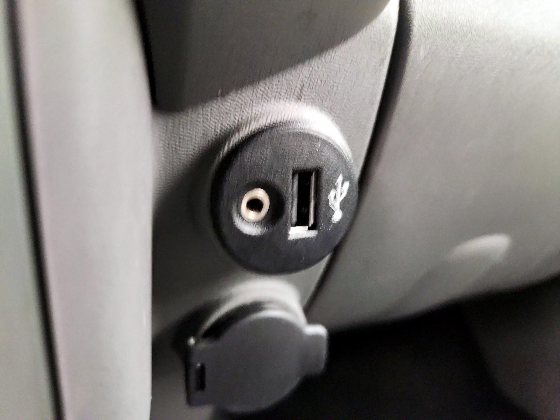 Thumbnail: 2021 Nissan Frontier - 18